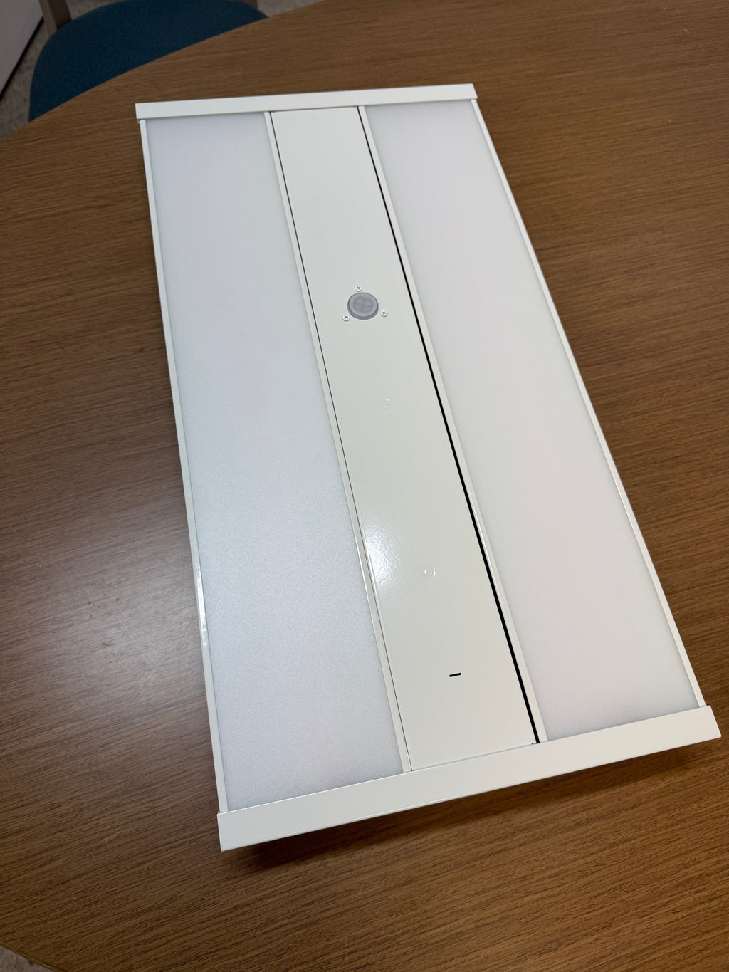 LED Linear High High Bay 110W 2FT LHB-110W2FT-H-3W3CCT