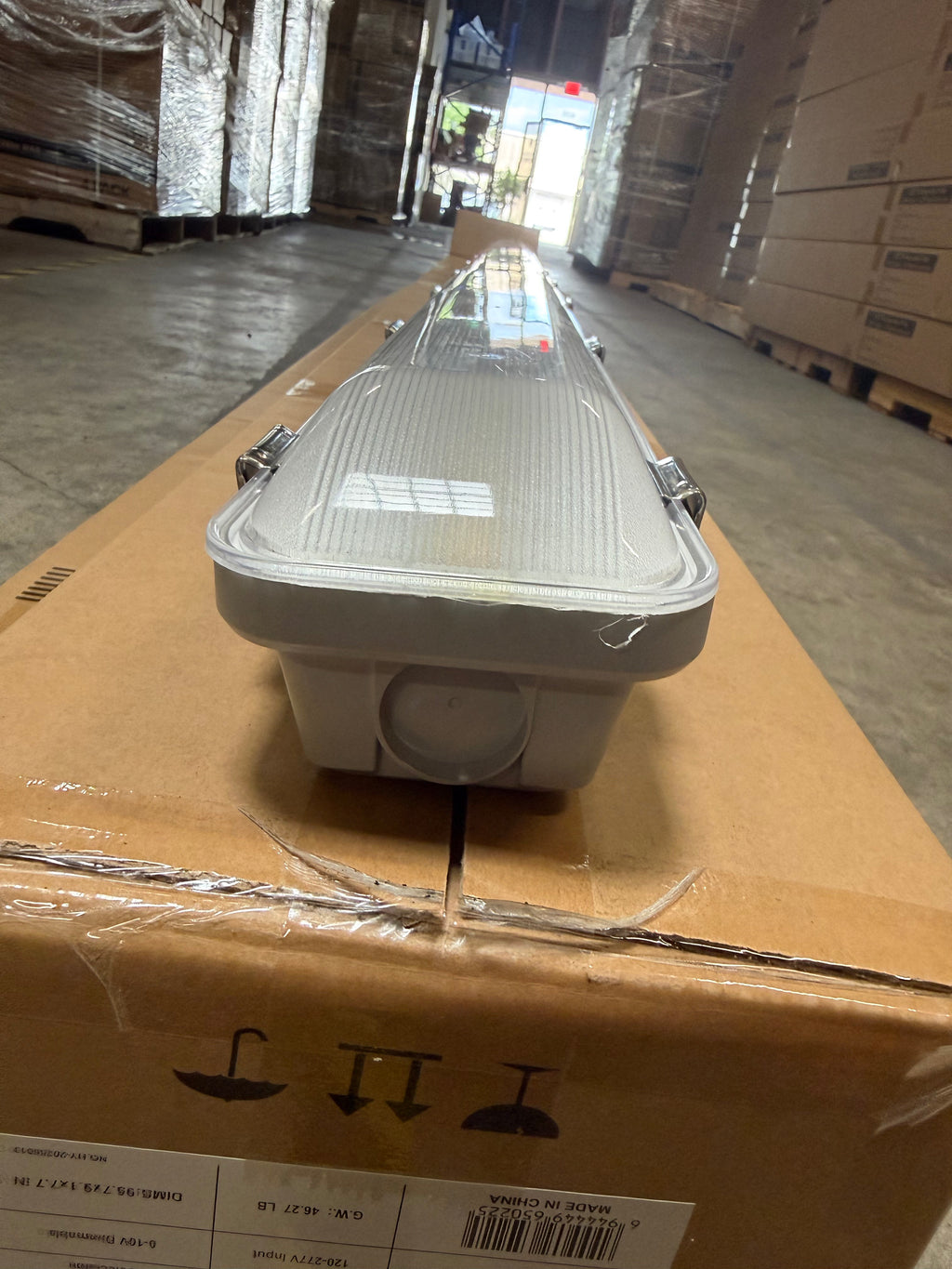 LED Vapor Tight 8FT Clear Strip Cover 8FT-VT-H-3W3CCT