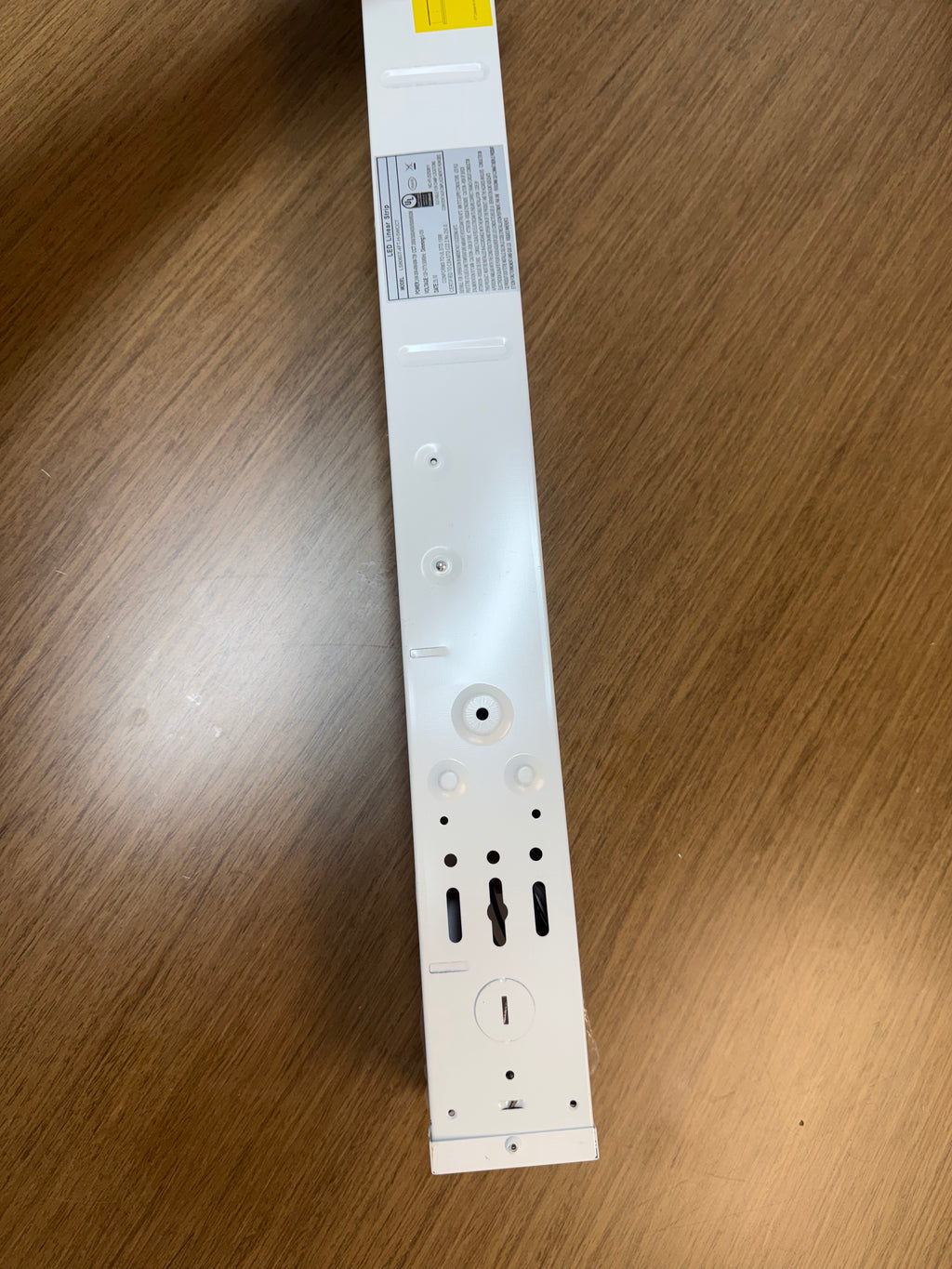 LED Linear Strip LS8060 Series 4FT 72W LS8060T-4FT-H-5WCCT