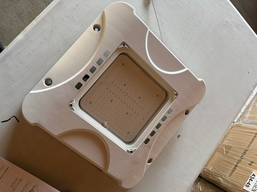 LED GAS STATION CANOPY 150W 6500K 120-277V
