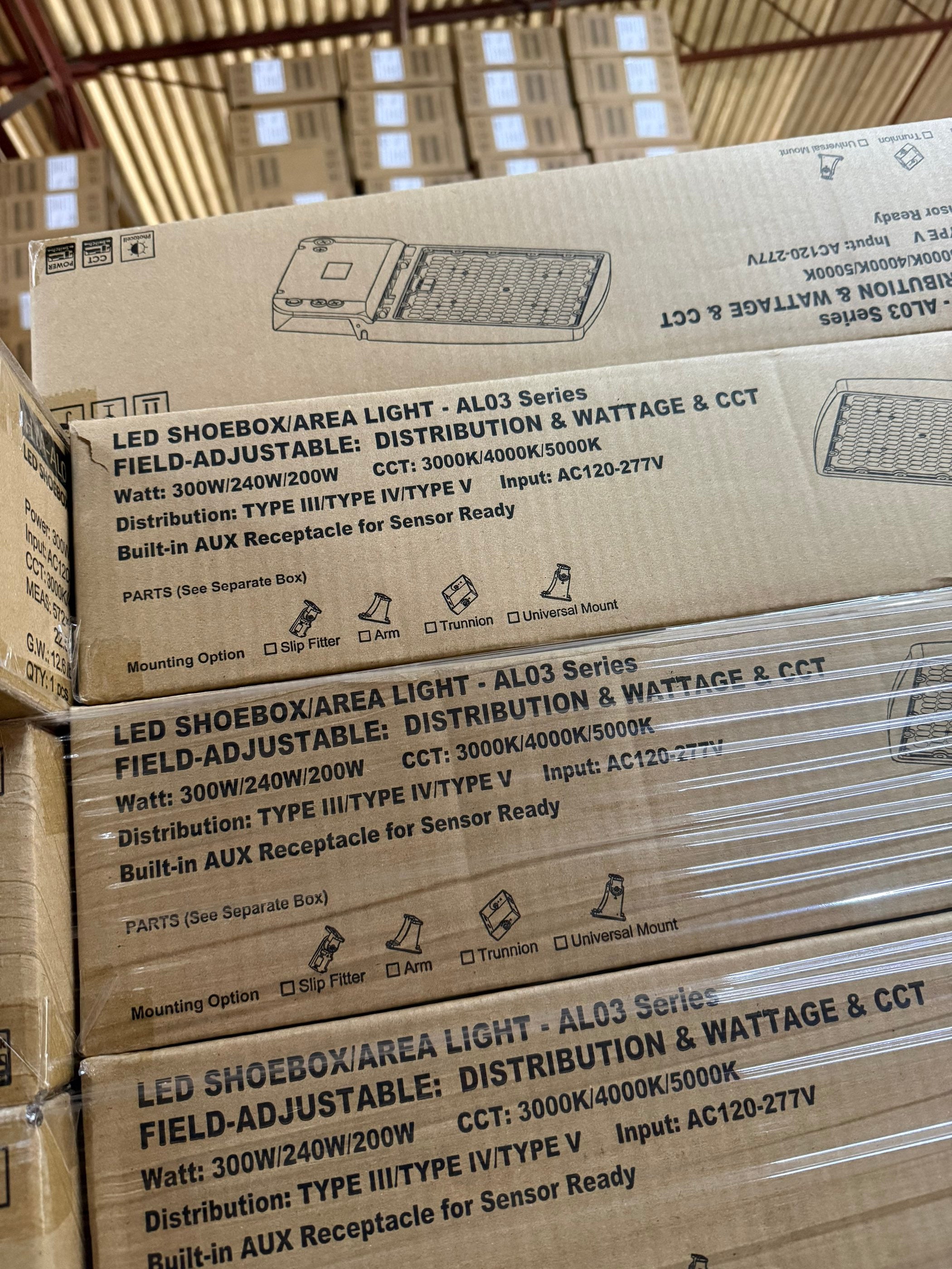 LED Area/Shoebox Light AL03 Series/300W-240W-200W Selectable/ 3000-4000-5000K Selectable /120-277V/ Type III-Type IV-Type V Selectable/ Photocell Pre-Installed/ DLC Premium