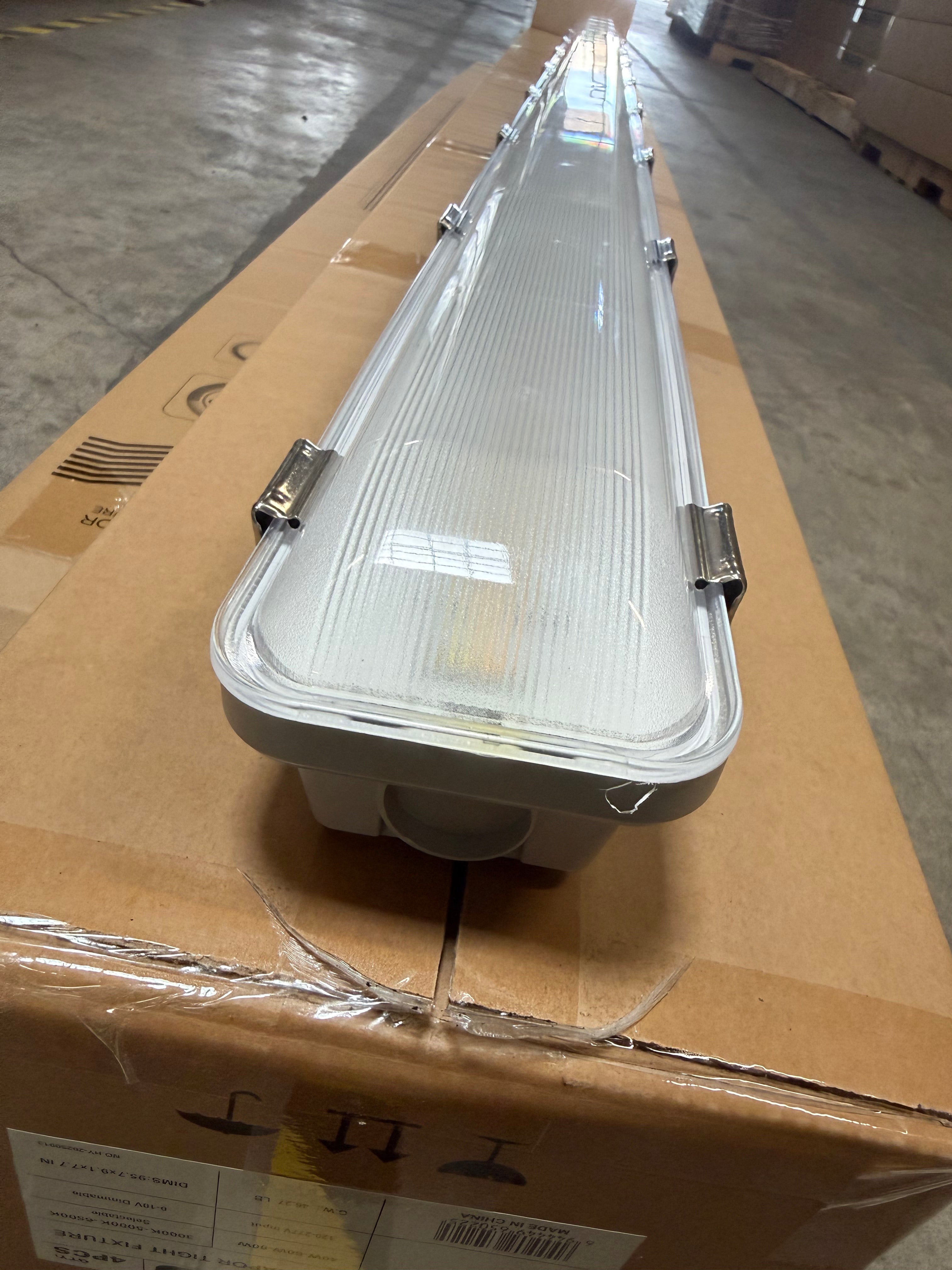LED Vapor Tight 8FT Clear Strip Cover 8FT-VT-H-3W3CCT