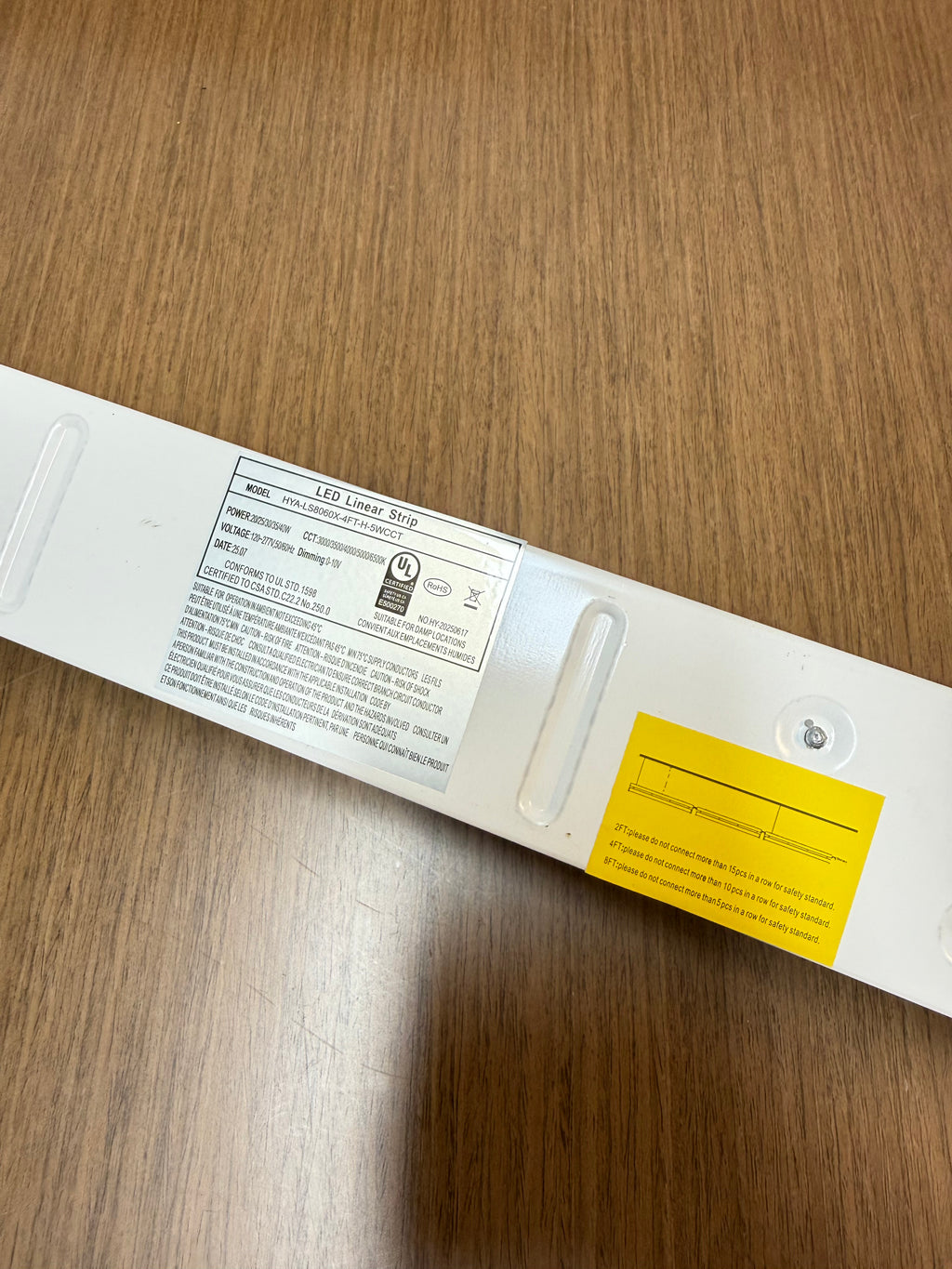 LED Linear Strip LS8060 Series 4FT/ 40W LS8060X-4FT-H-5WCCT
