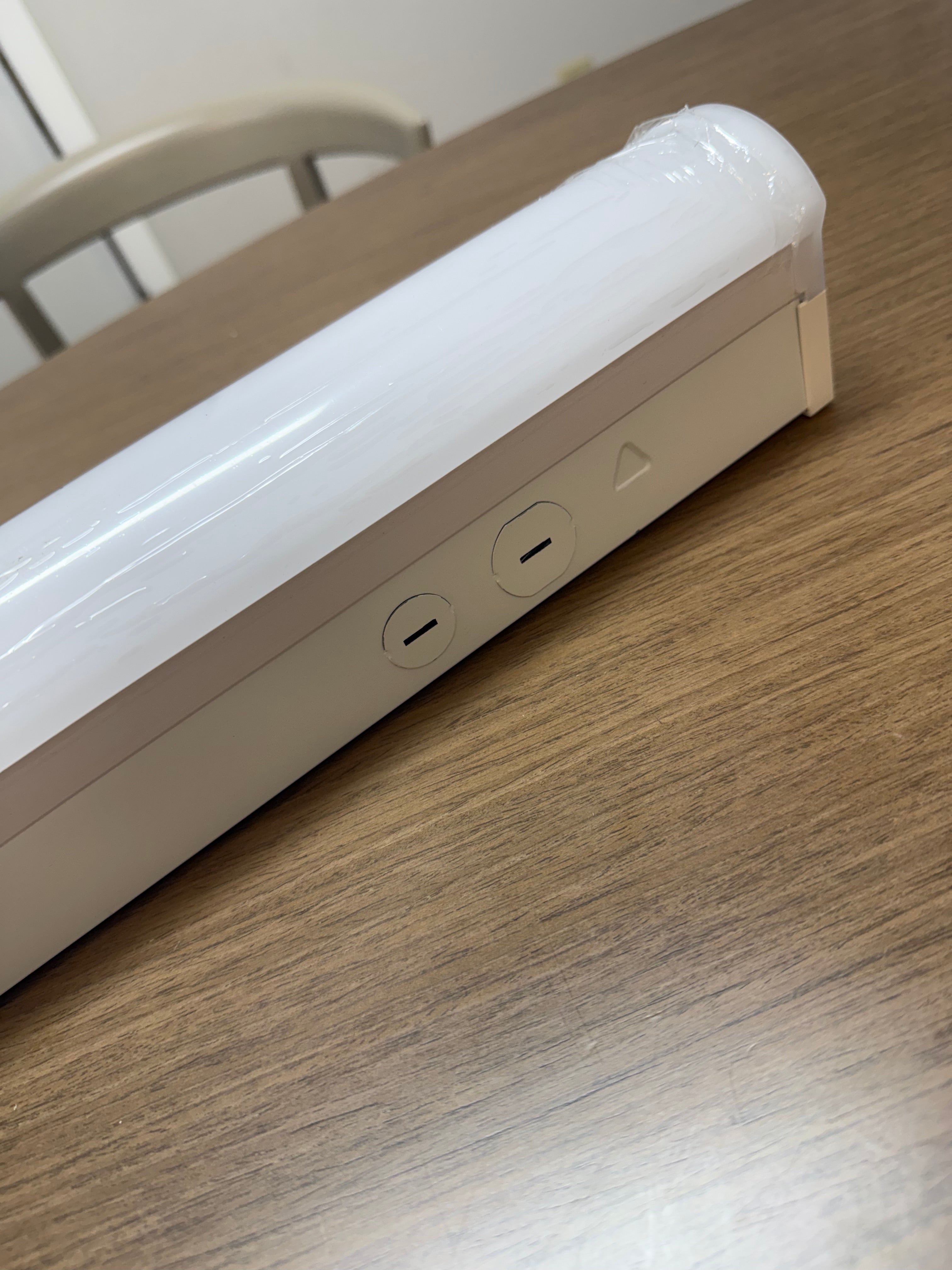 LED Linear Strip LS8060 Series 2FT/ 20W LS8060X-2FT-H-5W5CCT
