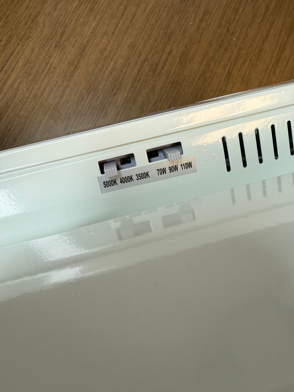 LED Linear High High Bay 110W 2FT LHB-110W2FT-H-3W3CCT