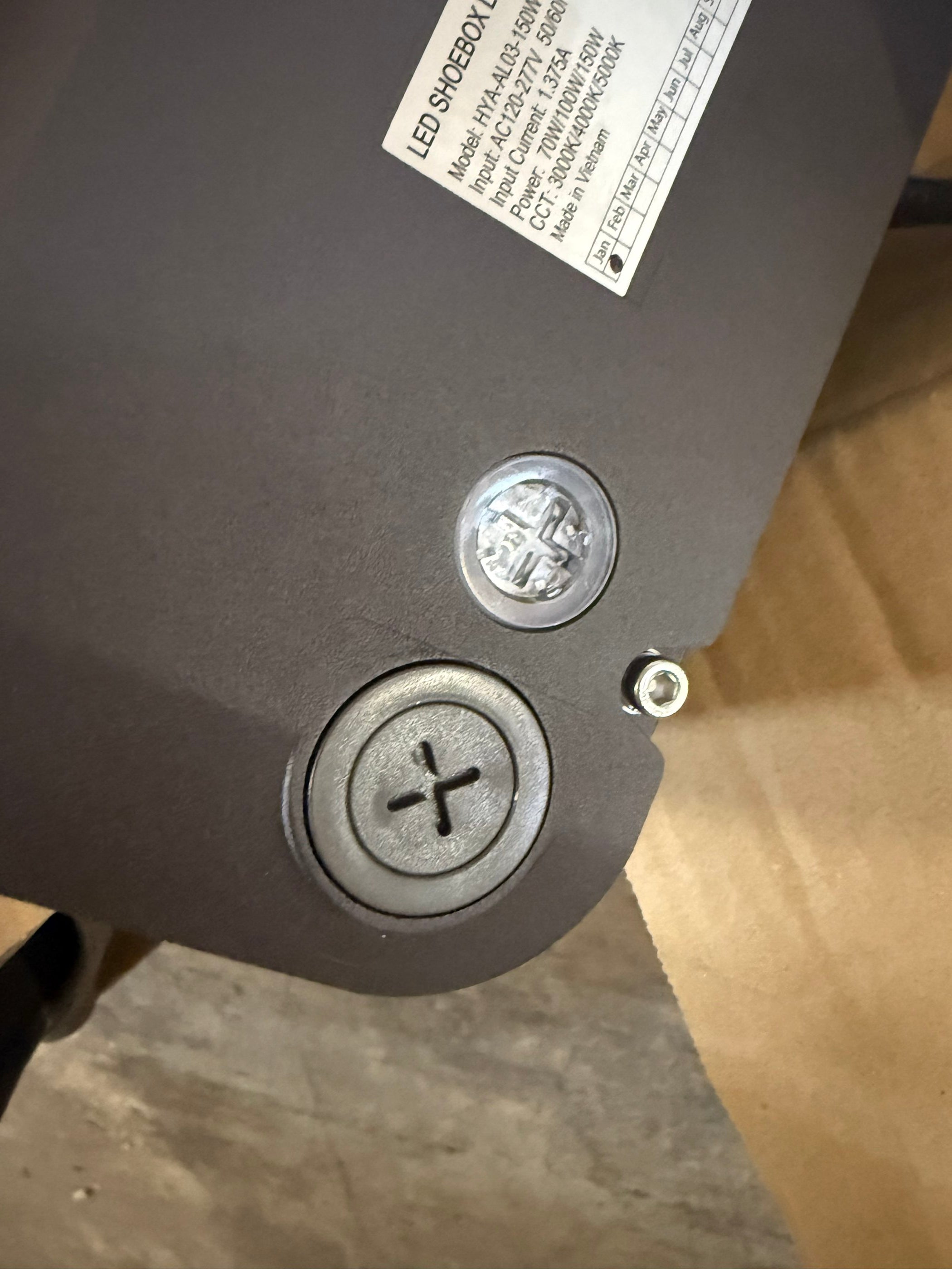 LED Area/Shoebox Light AL03 Series/150-100-70W Selectable/ 3000-4000-5000K Selectable /120-277V/ Type III-Type IV-Type V Selectable/ Photocell Pre-Installed/ DLC Premium