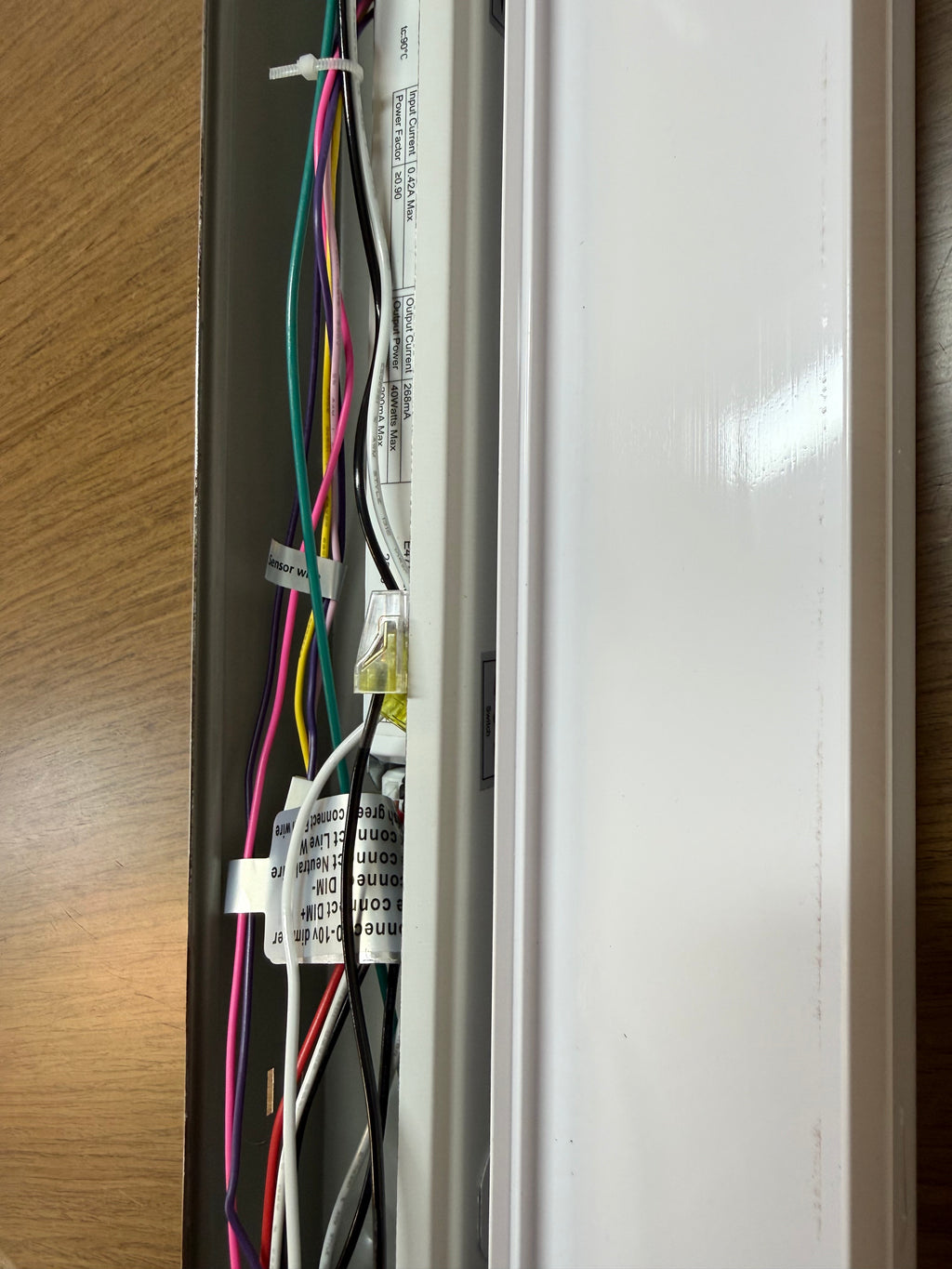 LED Linear Strip LS8060 Series 4FT/ 40W LS8060X-4FT-H-5WCCT