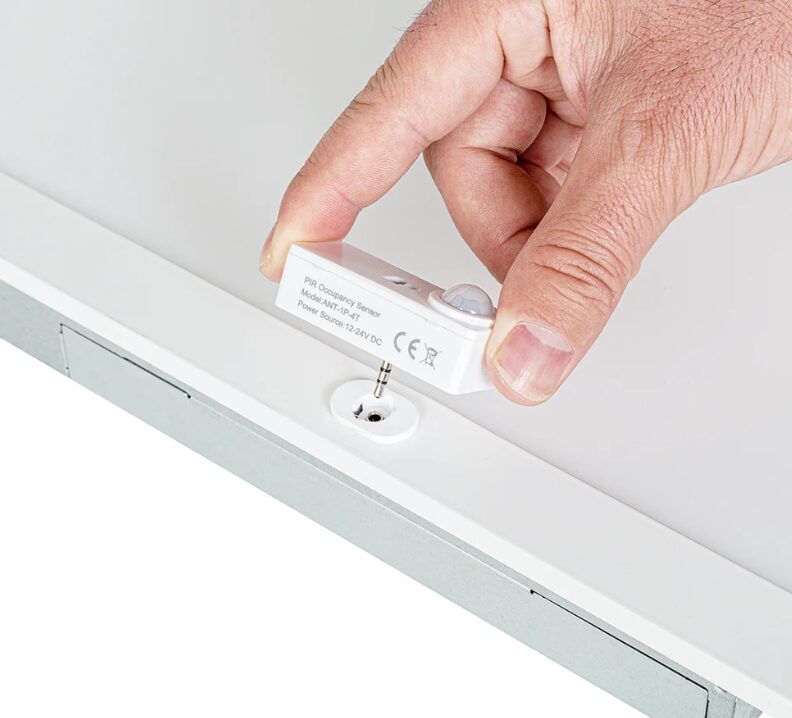 Motion Sensor:  Sensor Base/ For PB2 Sensor Base Panel Motion Sensor:HYA-PIR-PL-AUX ( HYA-ANT-1P-4T)
