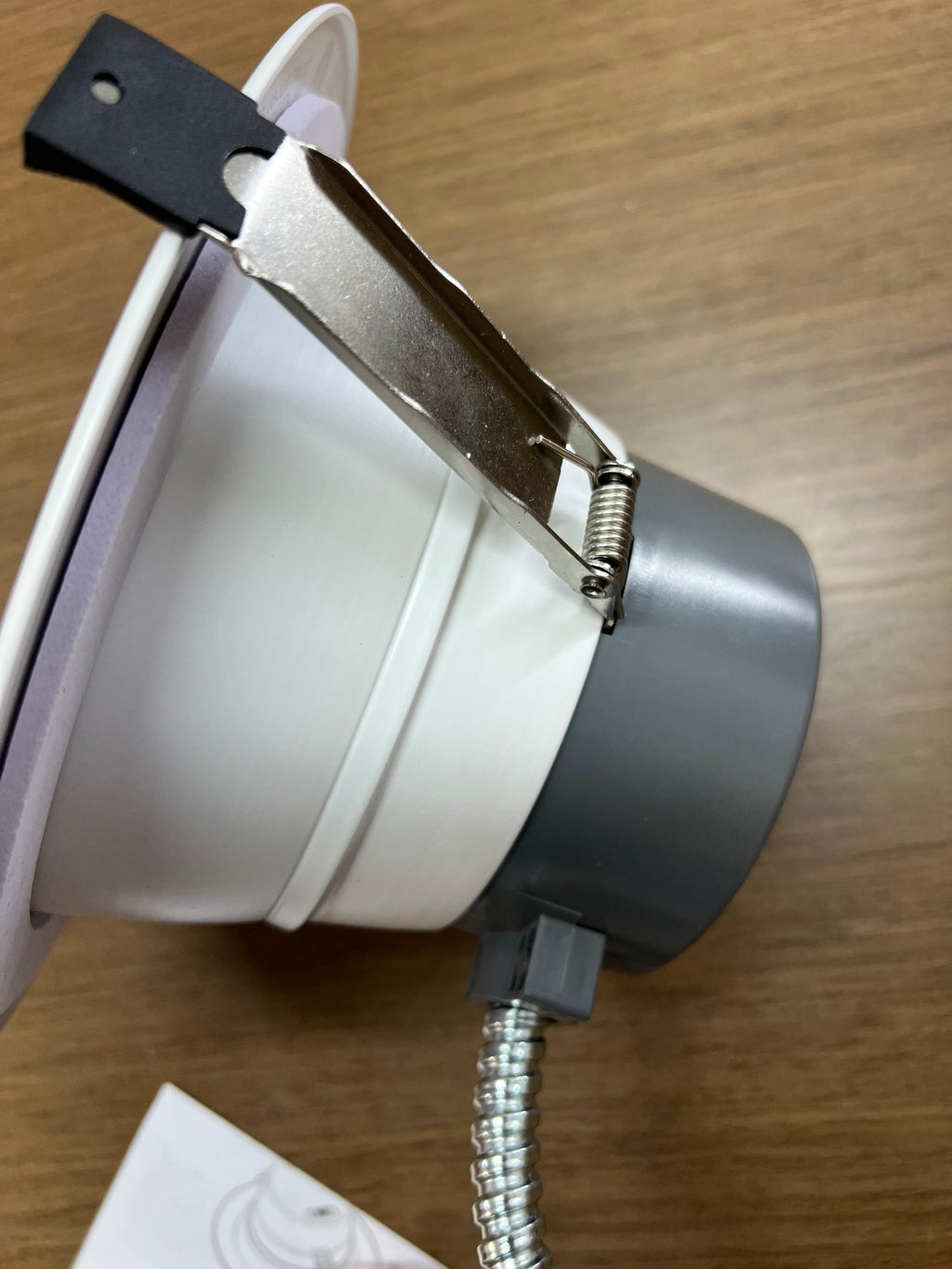 LED Commercial Downlight-CDL Series 6"/ 15W-18W-22W-26W-30W Selectable/ 2700-3000-3500-4000-5000K/ 3100LM