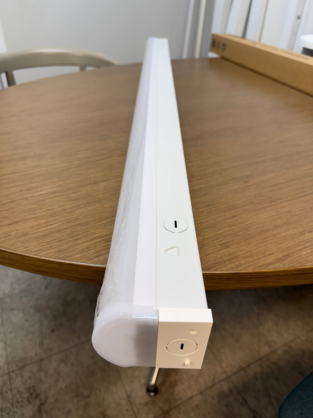 LED Linear Strip LS8060 Series 4FT/ 40W LS8060X-4FT-H-5WCCT