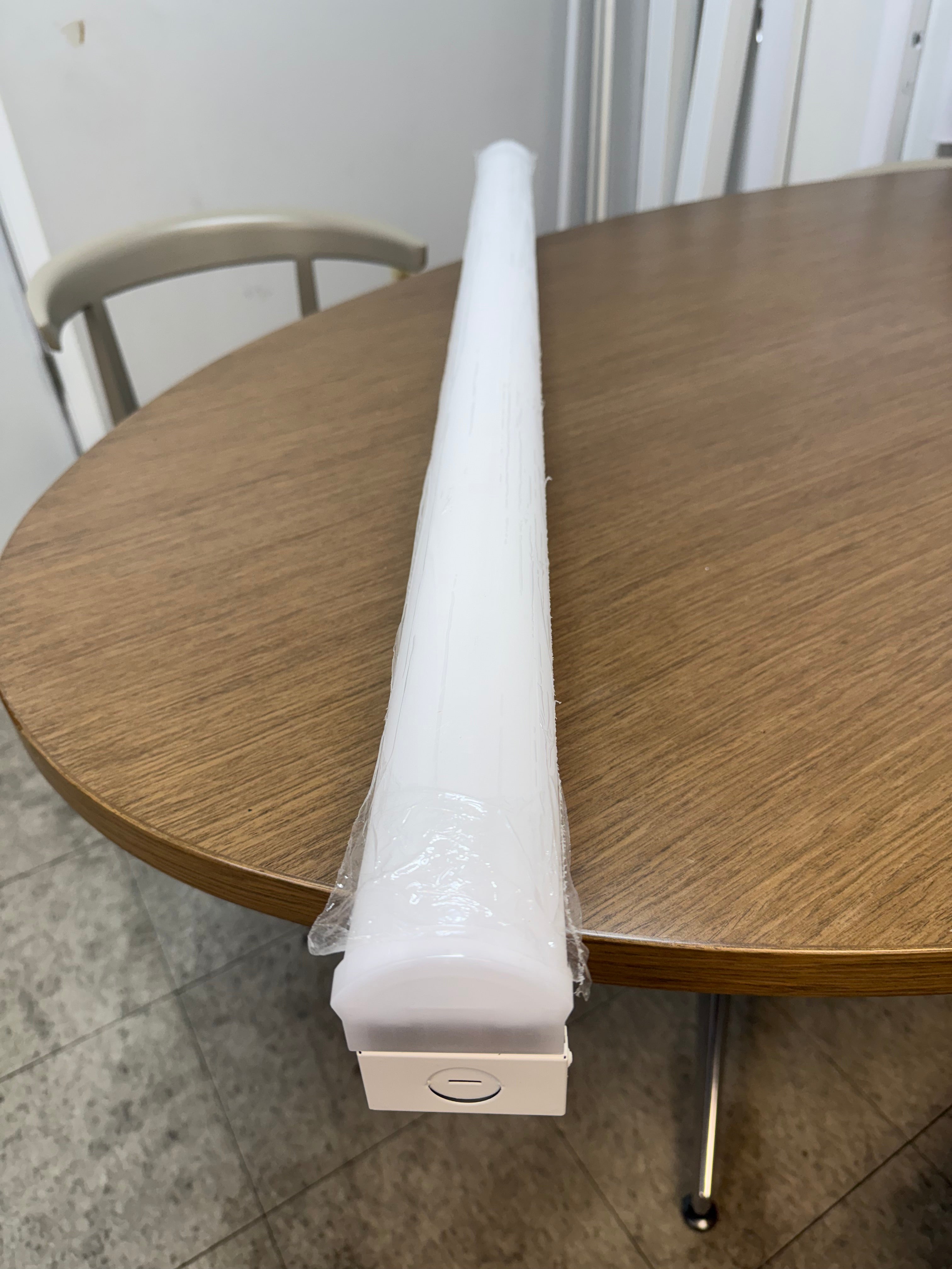 LED Linear Strip LS8060 Series 4FT 72W LS8060T-4FT-H-5WCCT
