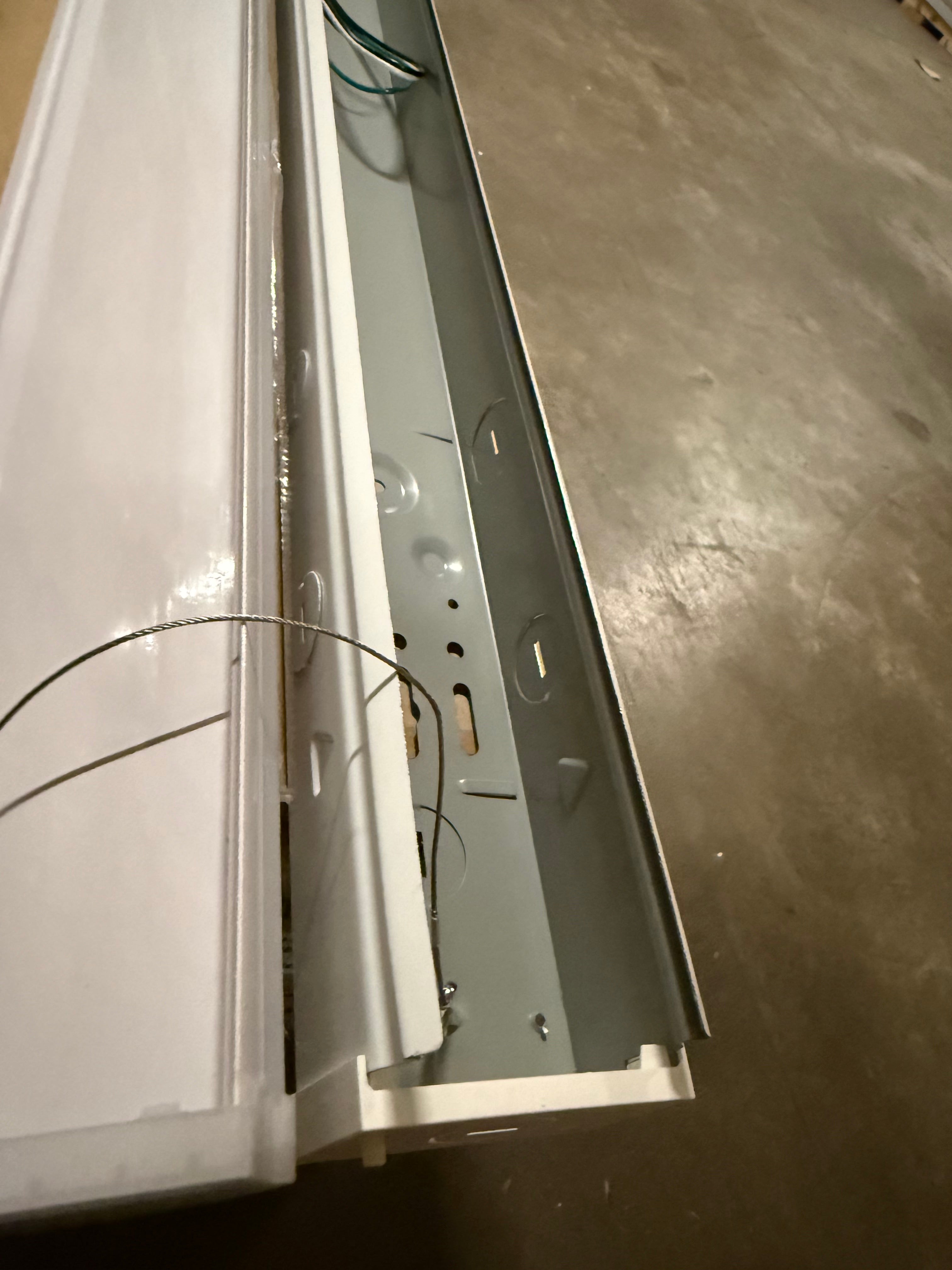 LED Linear Strip LS8060 Series 8FT/ 80W LS8060X-8FT-H-5WCCT