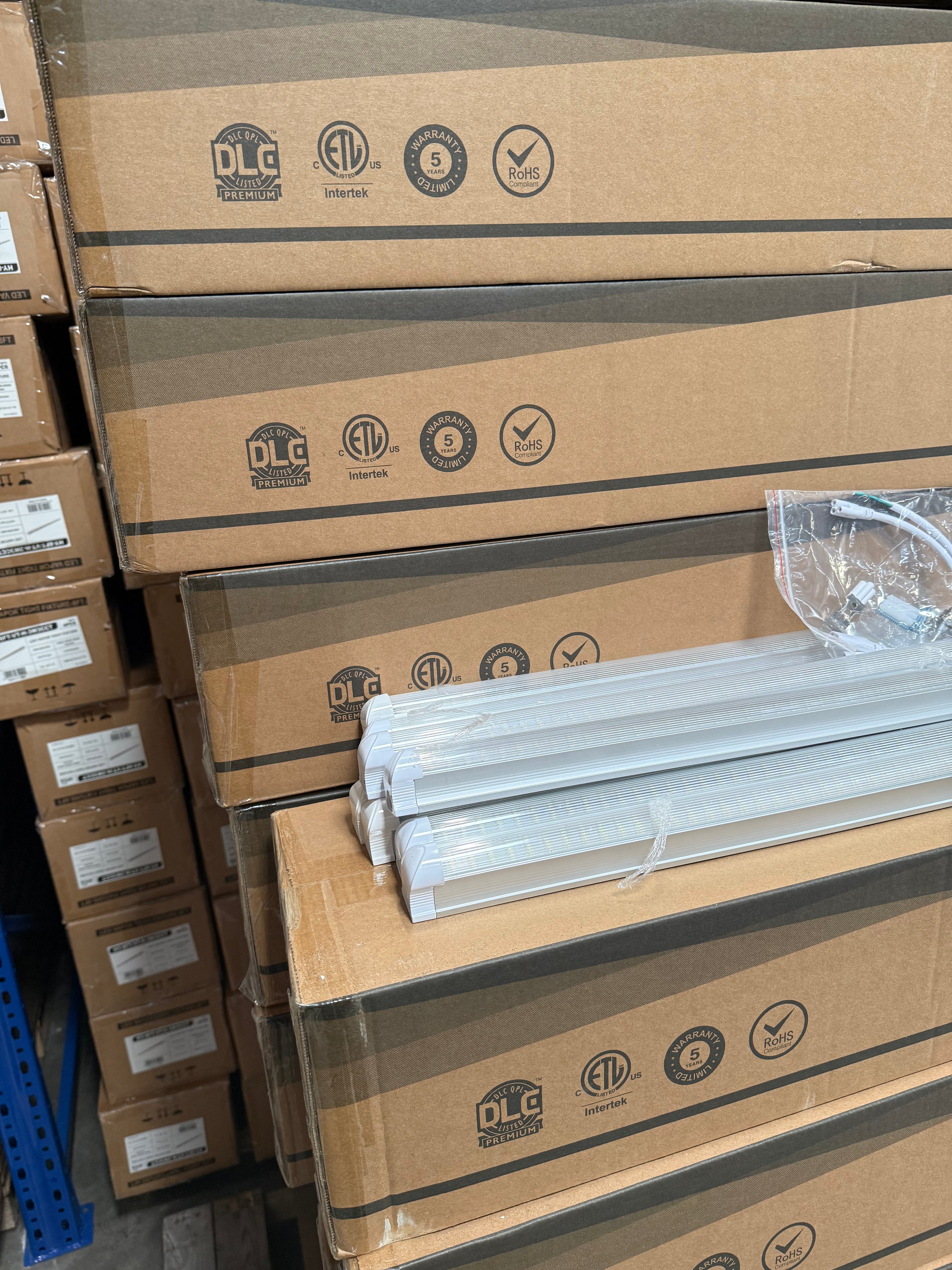 LED Integrated Tube Double LED Strip/6FT/ 48W/ 6500K/ Strip Cover/ T8INT-6FT-48W-65K(S)