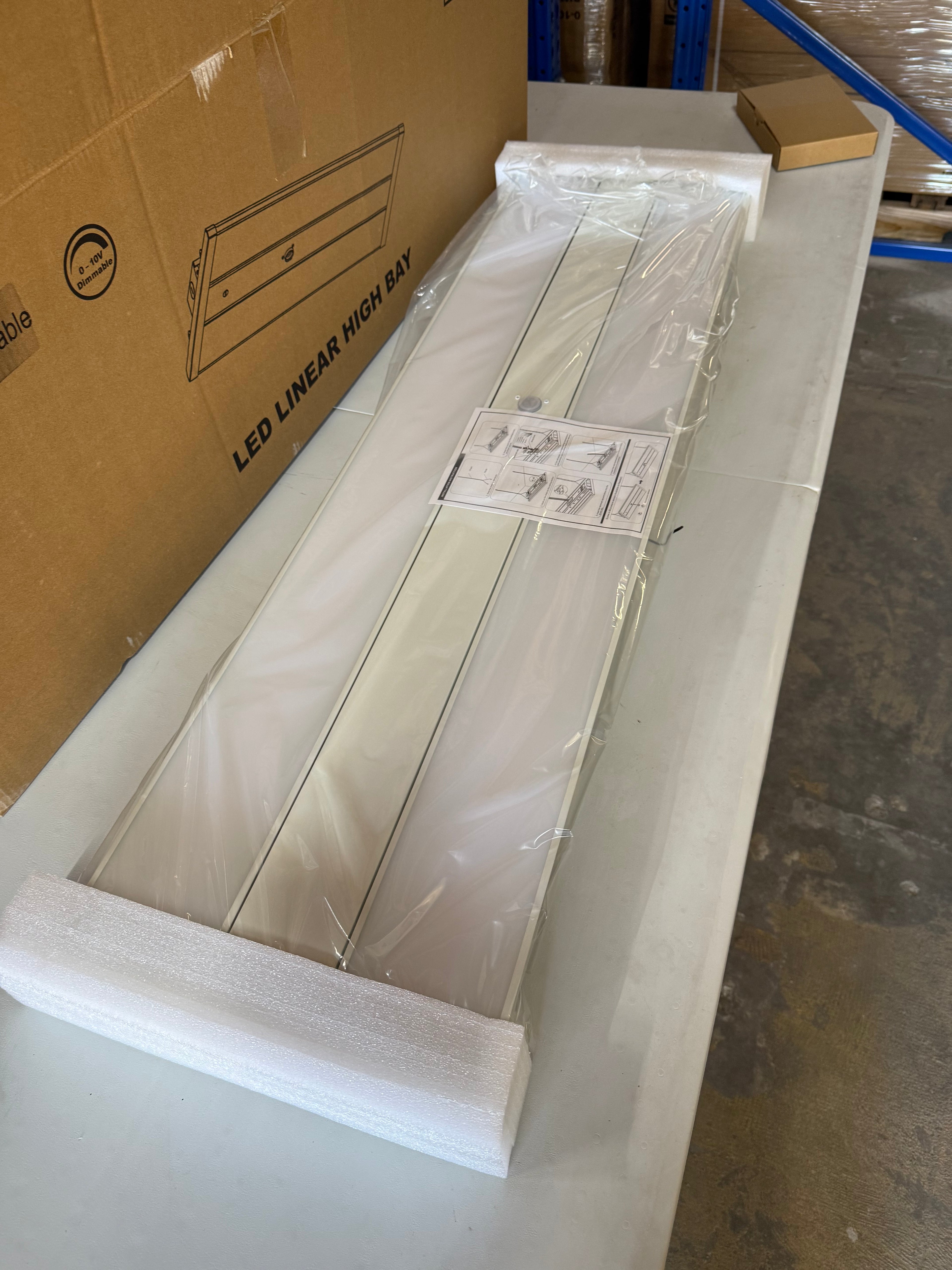 LED Linear High High Bay 220W 4FT 3500K-4000K-5000K Selectable