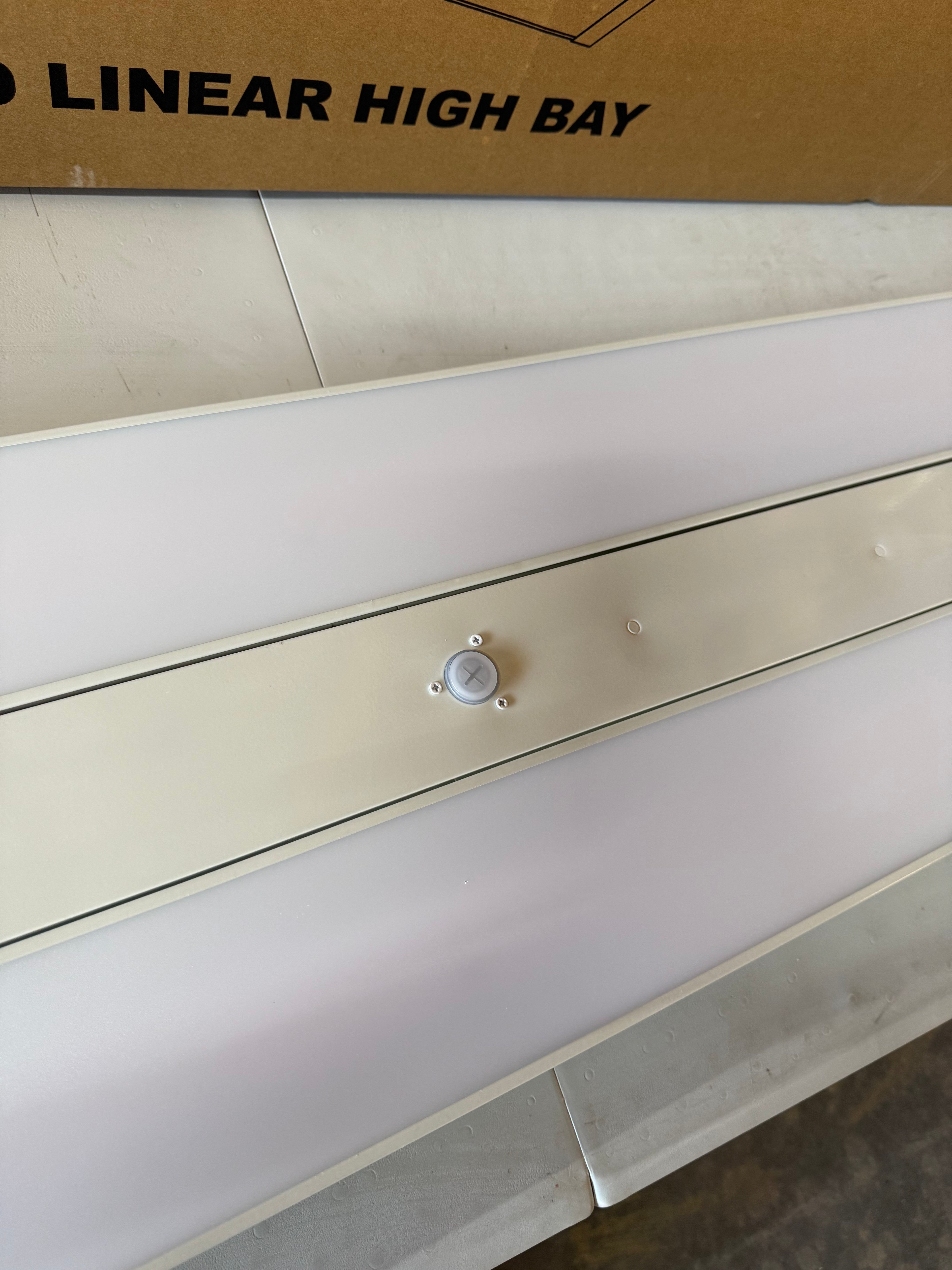 LED Linear High High Bay 220W 4FT 3500K-4000K-5000K Selectable