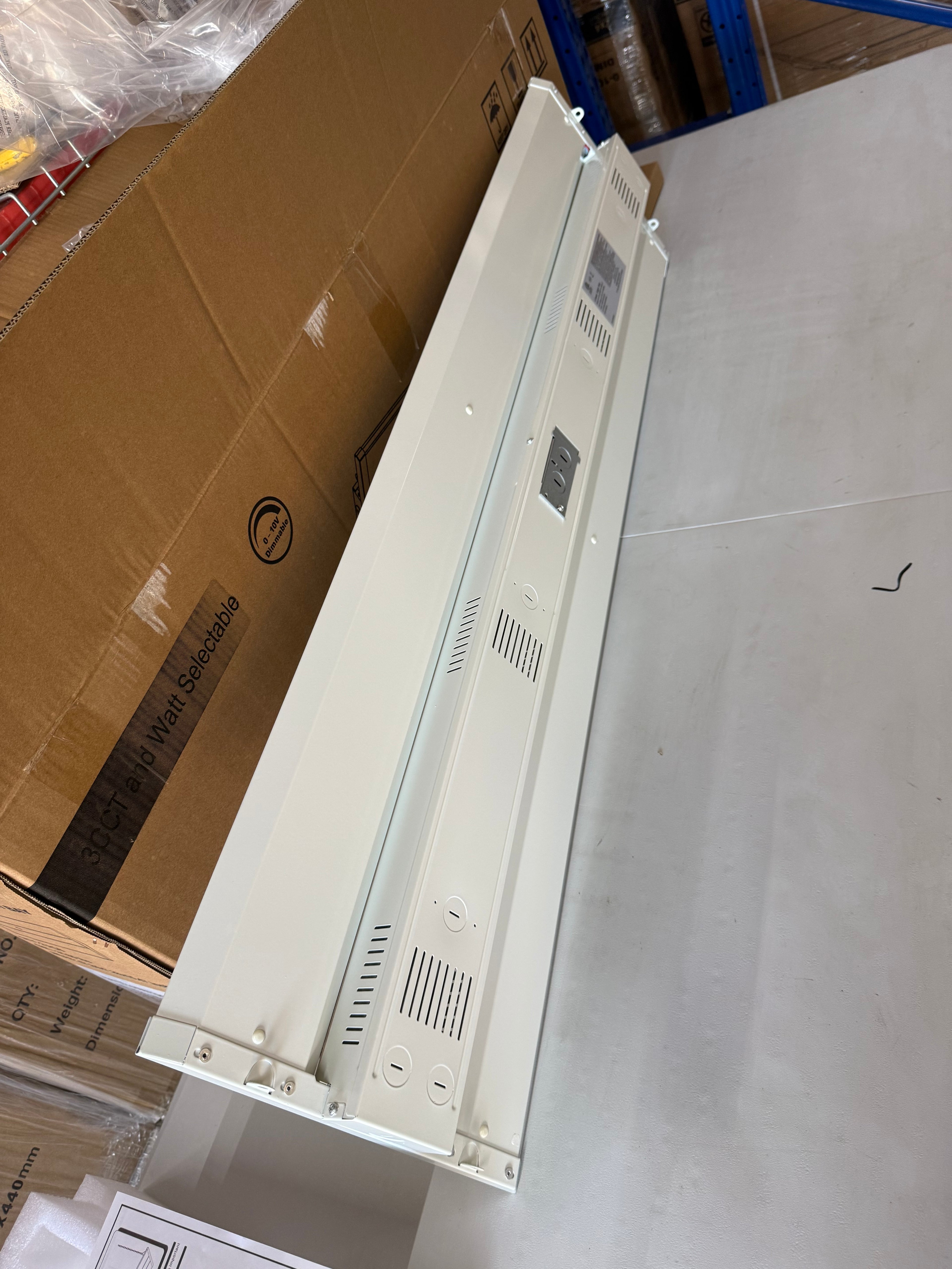 LED Linear High High Bay 220W 4FT 3500K-4000K-5000K Selectable
