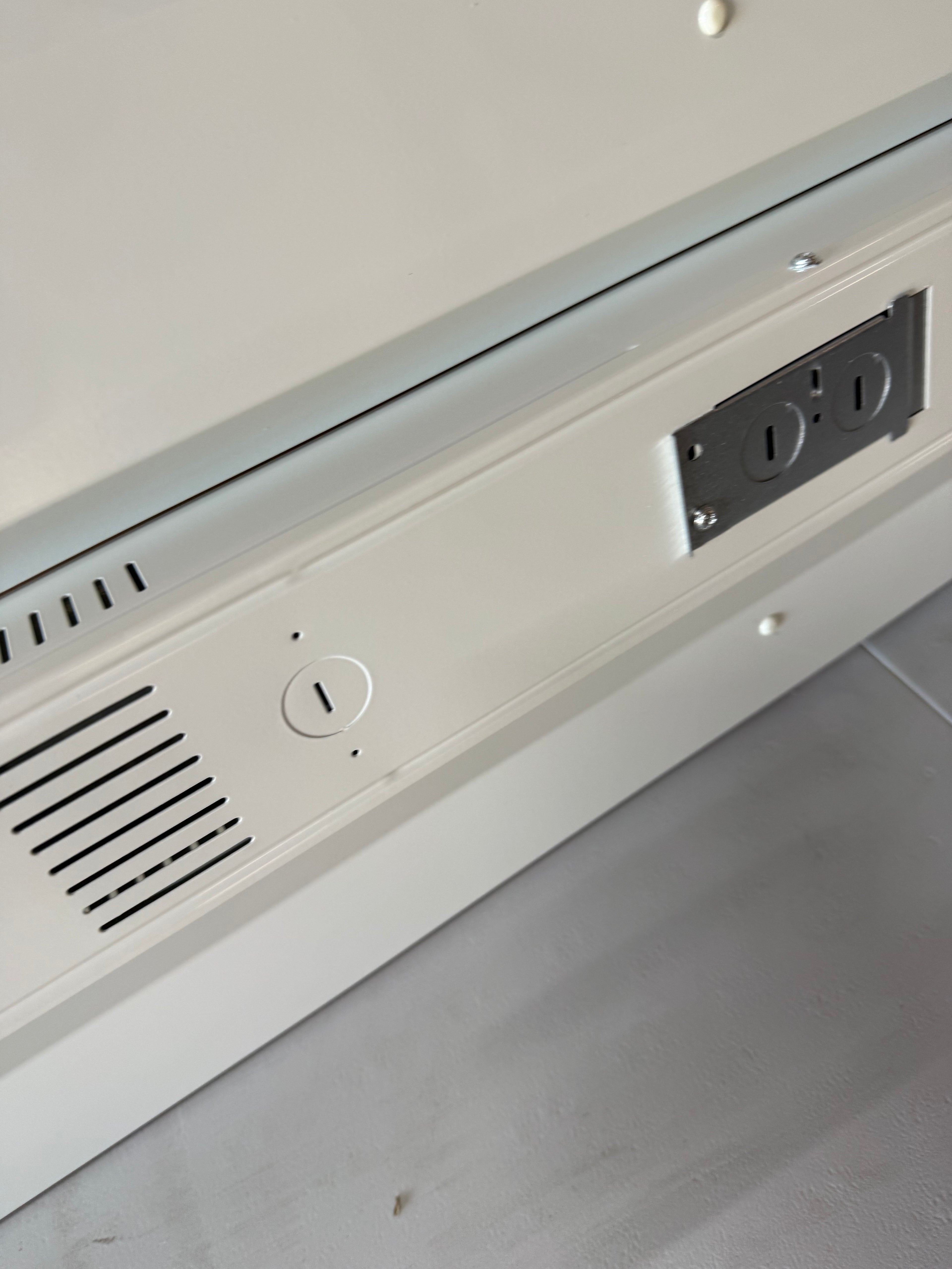 LED Linear High High Bay 220W 4FT 3500K-4000K-5000K Selectable