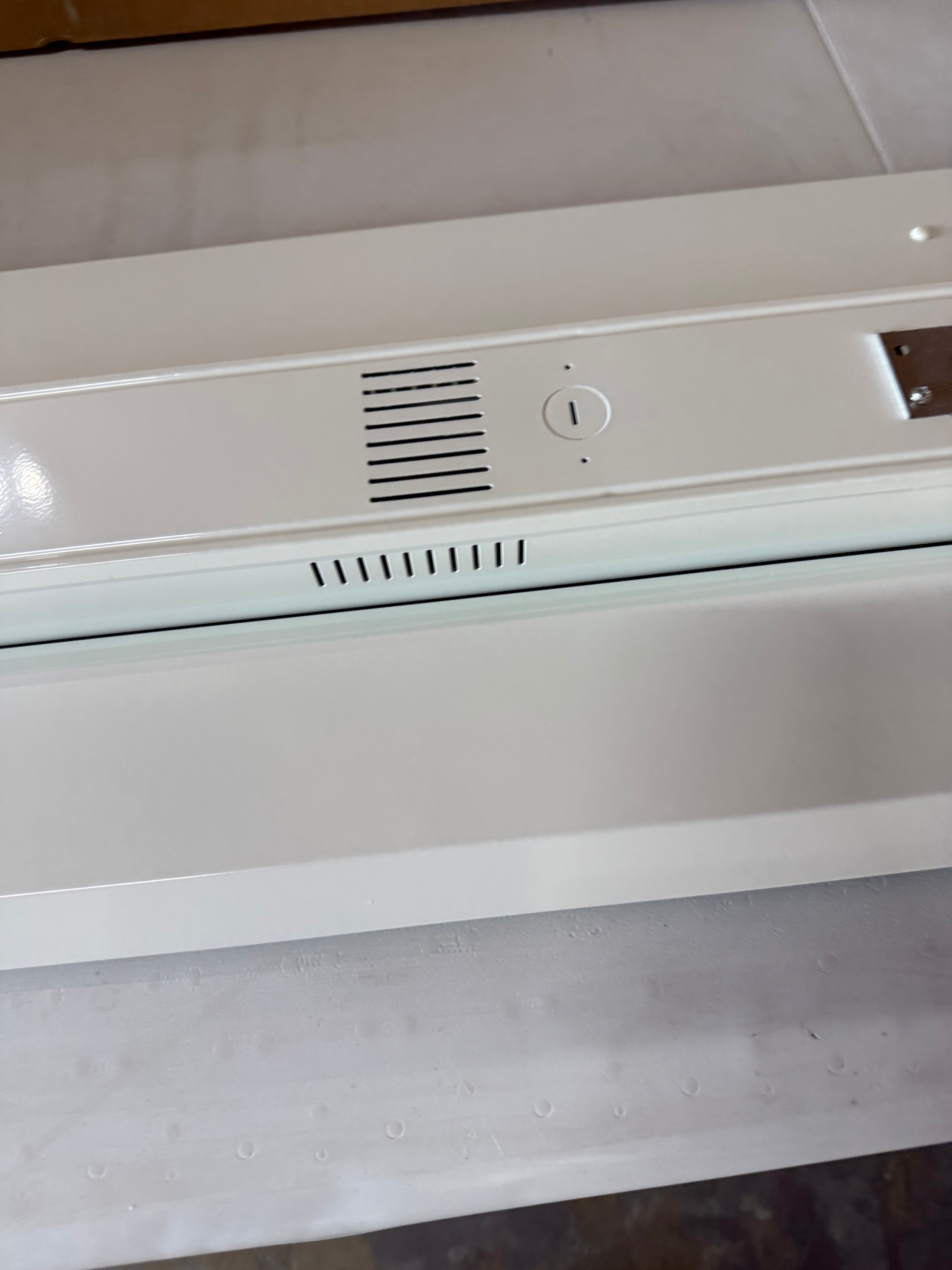 LED Linear High High Bay 220W 4FT 3500K-4000K-5000K Selectable
