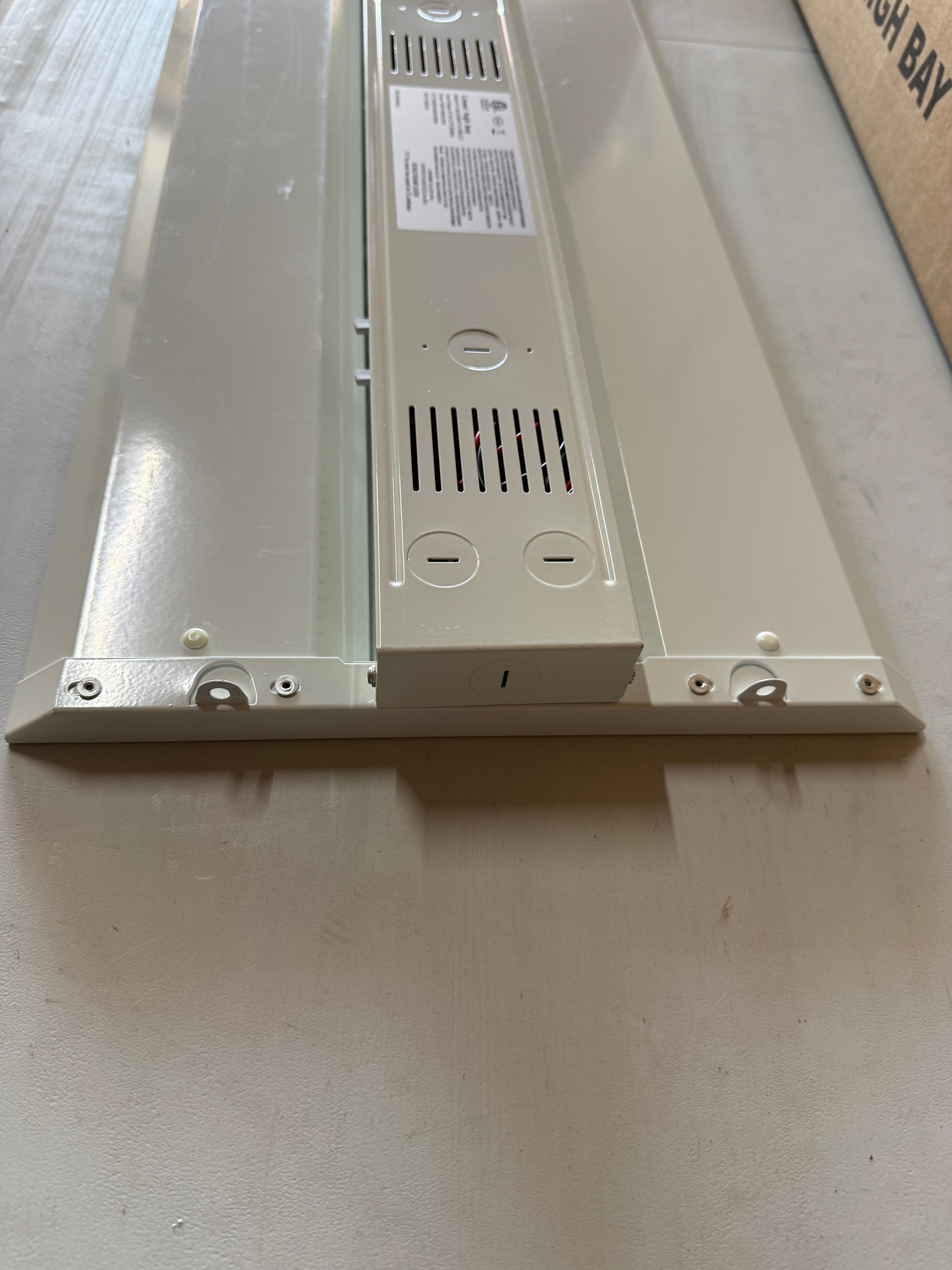 LED Linear High High Bay 220W 4FT 3500K-4000K-5000K Selectable