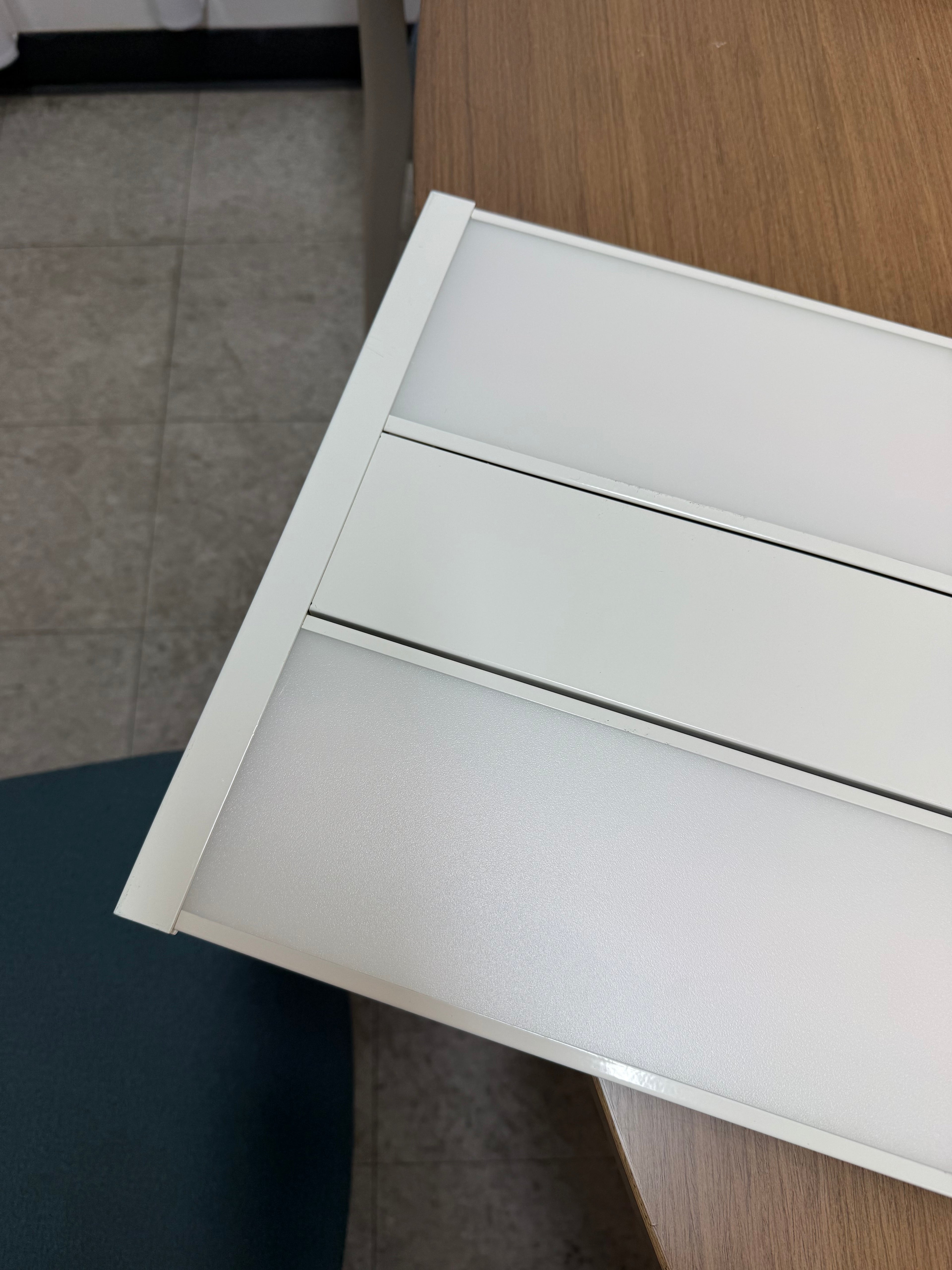 LED Linear High High Bay 300W Selectable 4FT 3500K 6500K Selectable