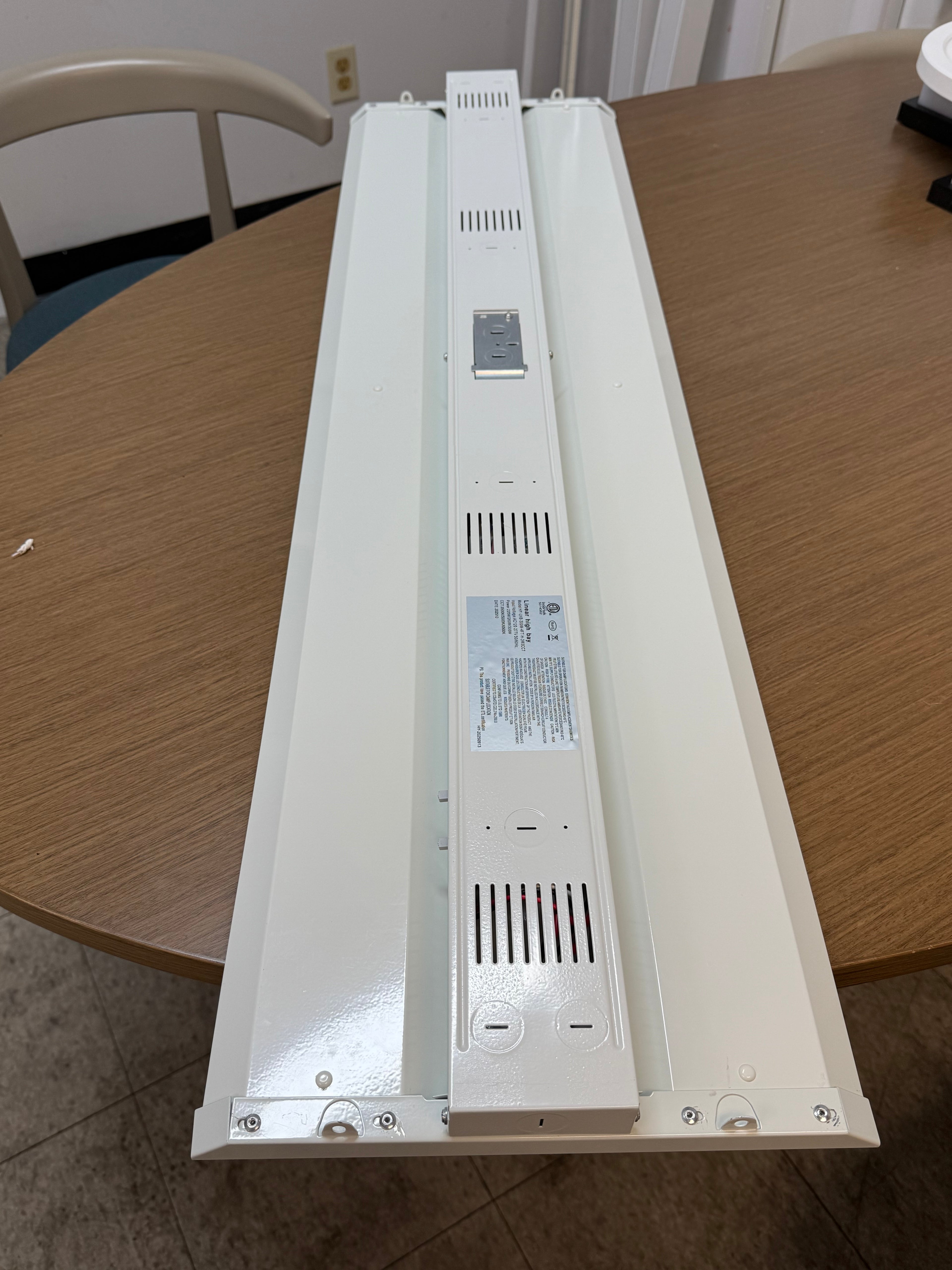 LED Linear High High Bay 300W Selectable 4FT 3500K 6500K Selectable