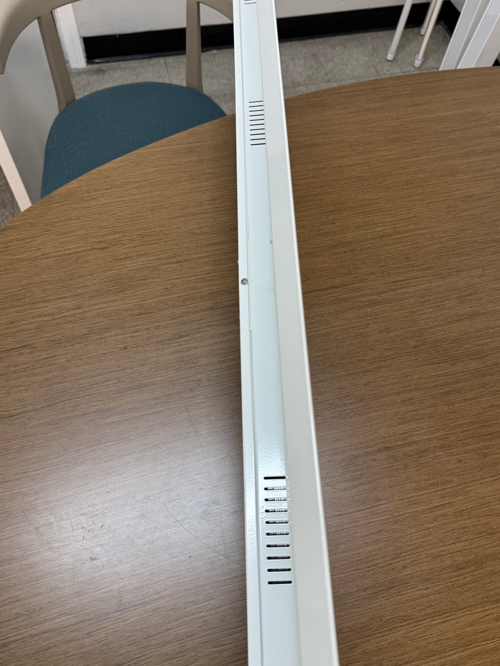 LED Linear High High Bay 300W Selectable 4FT 3500K 6500K Selectable