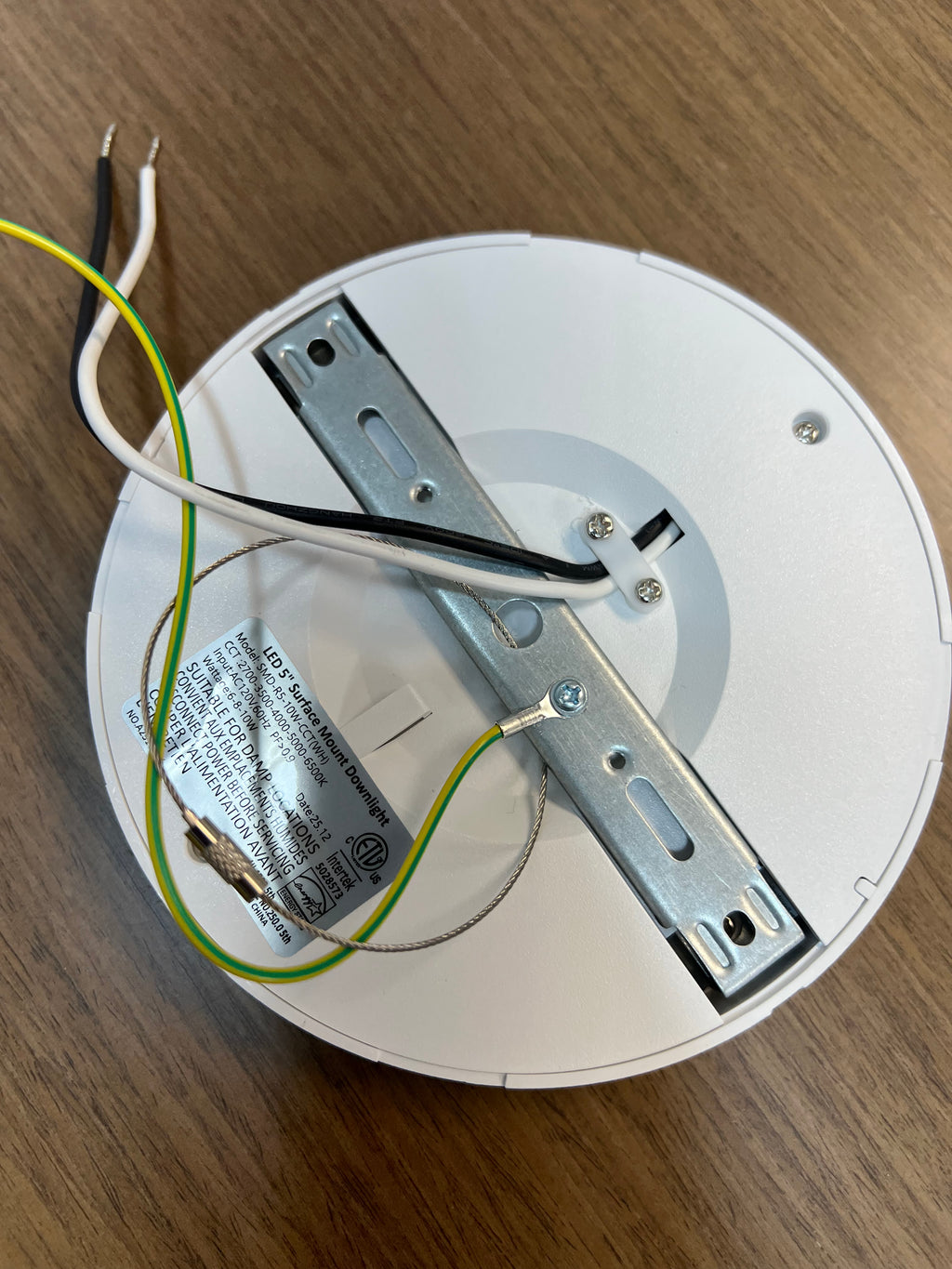 LED Surface mount downlight 5" SMD-R5-10W-CCT (WH)