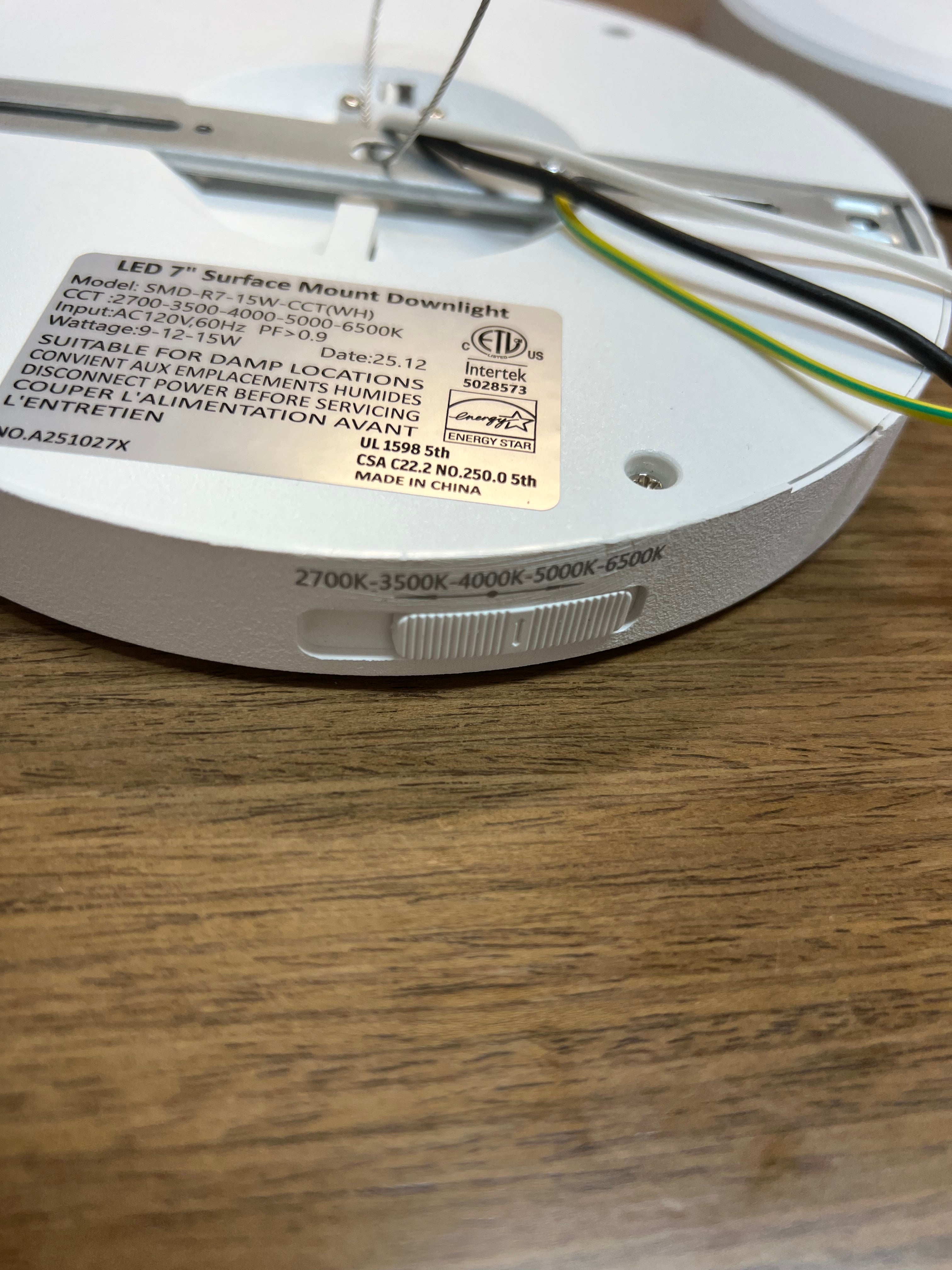 LED Surface mount downlight 7" SMD-R7-15W-CCT (WH)
