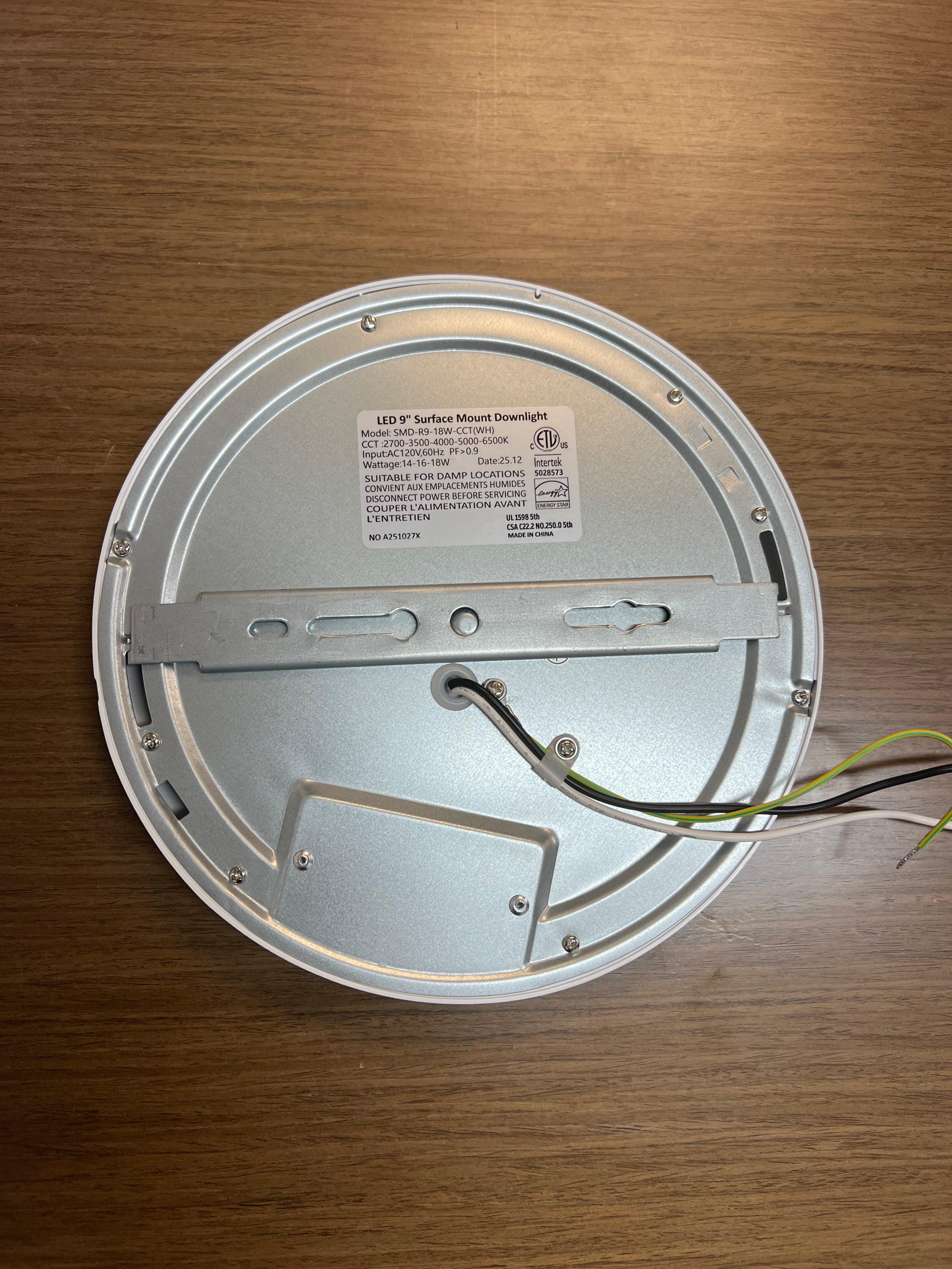 LED Surface mount downlight 9" SMD-R9-18W-CCT (WH)