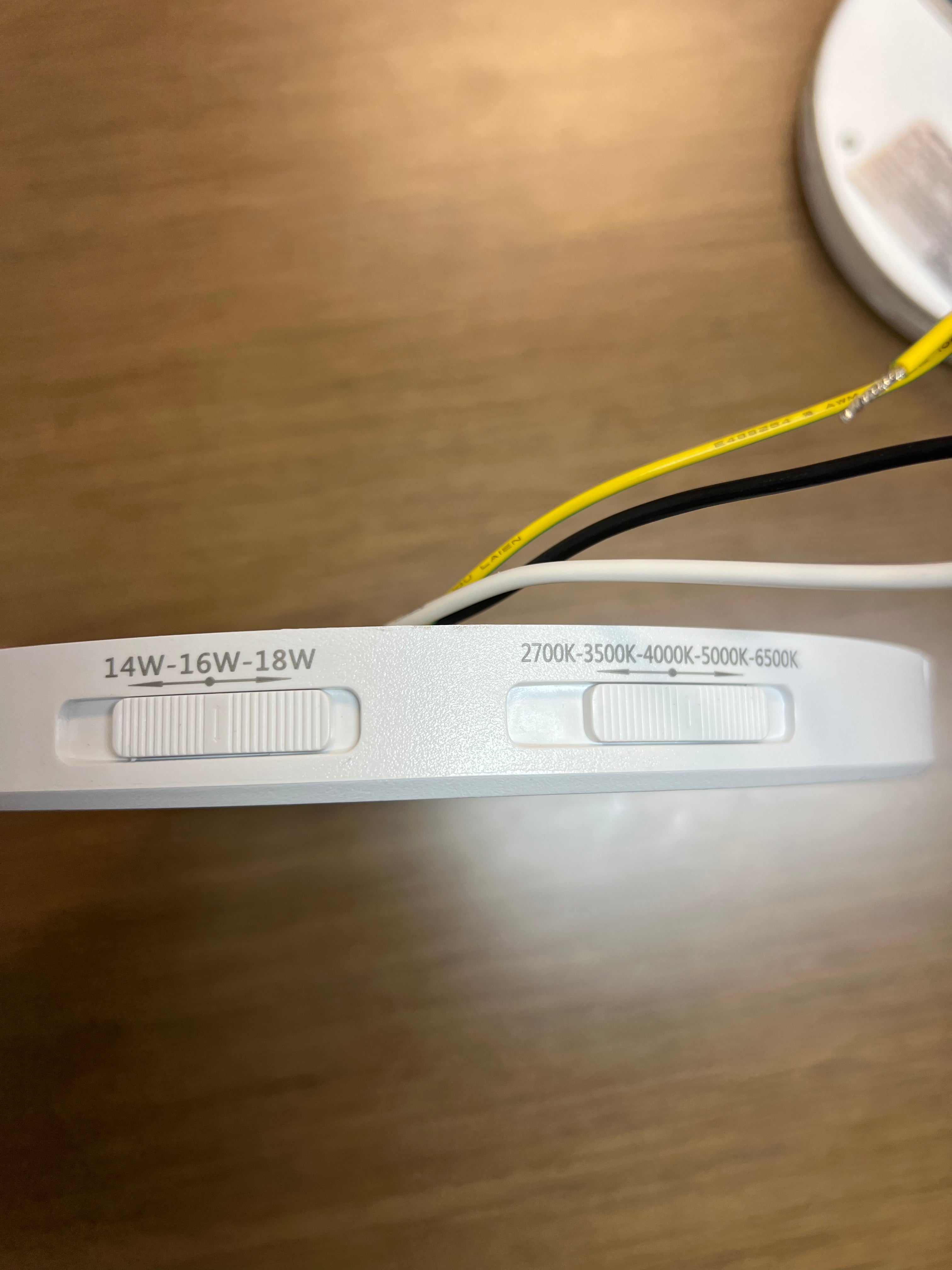 LED Surface mount downlight 9" SMD-R9-18W-CCT (WH)