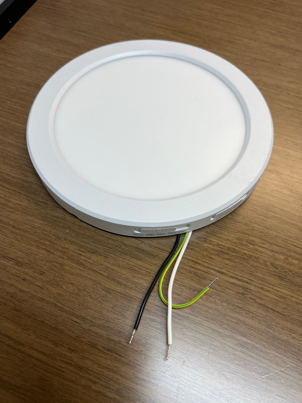 LED Surface mount downlight 9" SMD-R9-18W-CCT (WH)