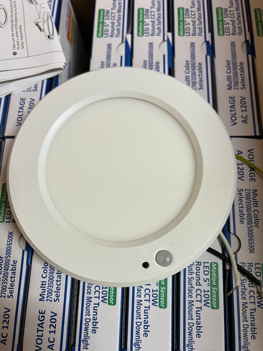 LED Surface mount downlight (with motion sensor) 5''  SMD-R5-10W-CCT(MS)