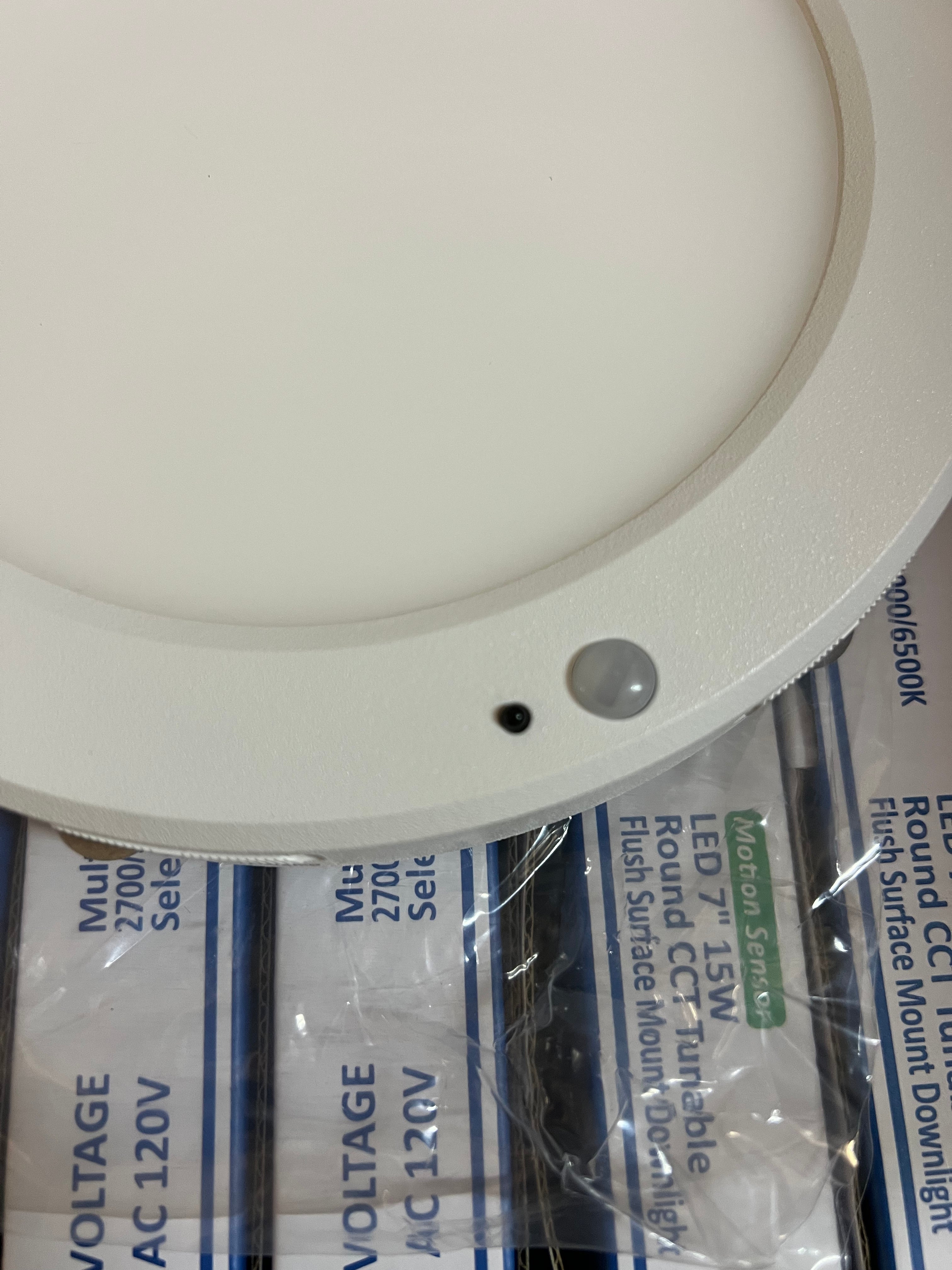 LED Surface mount downlight (with motion sensor) 7'' 15W SMD-R7-15W-CCT(MS)