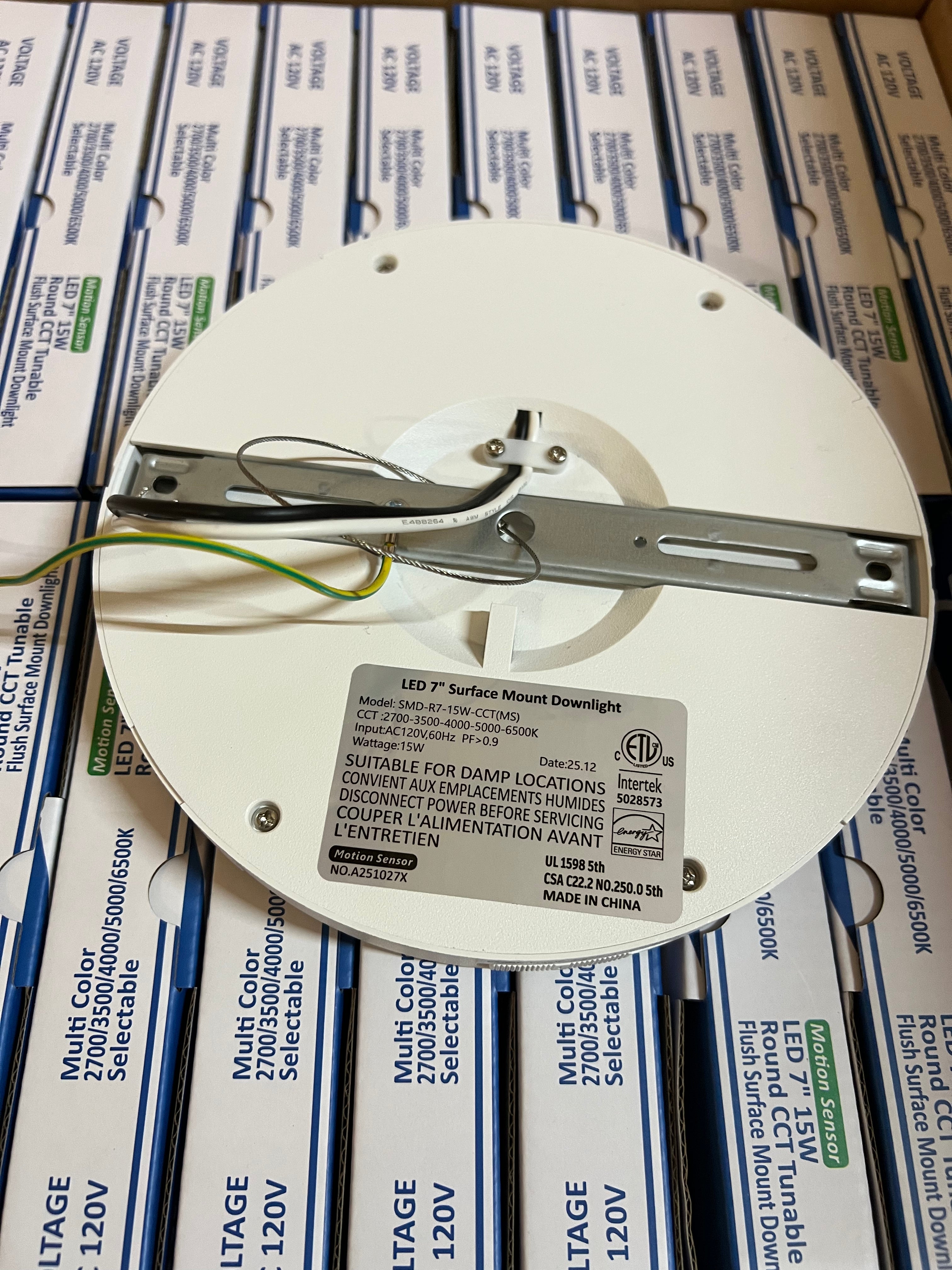 LED Surface mount downlight (with motion sensor) 7'' 15W SMD-R7-15W-CCT(MS)