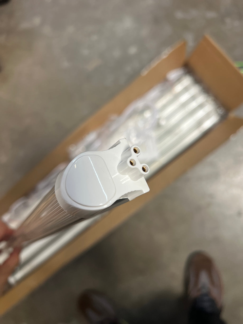 3Ft. 18 Watt LED T8 Integrated Tube Strip Cover T8INT-3FT-18W-65K(S)