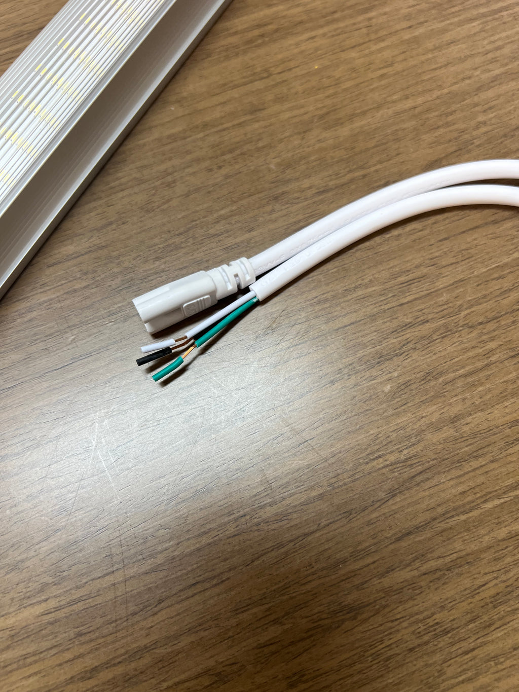 3Ft. 18 Watt LED T8 Integrated Tube Strip Cover T8INT-3FT-18W-65K(S)