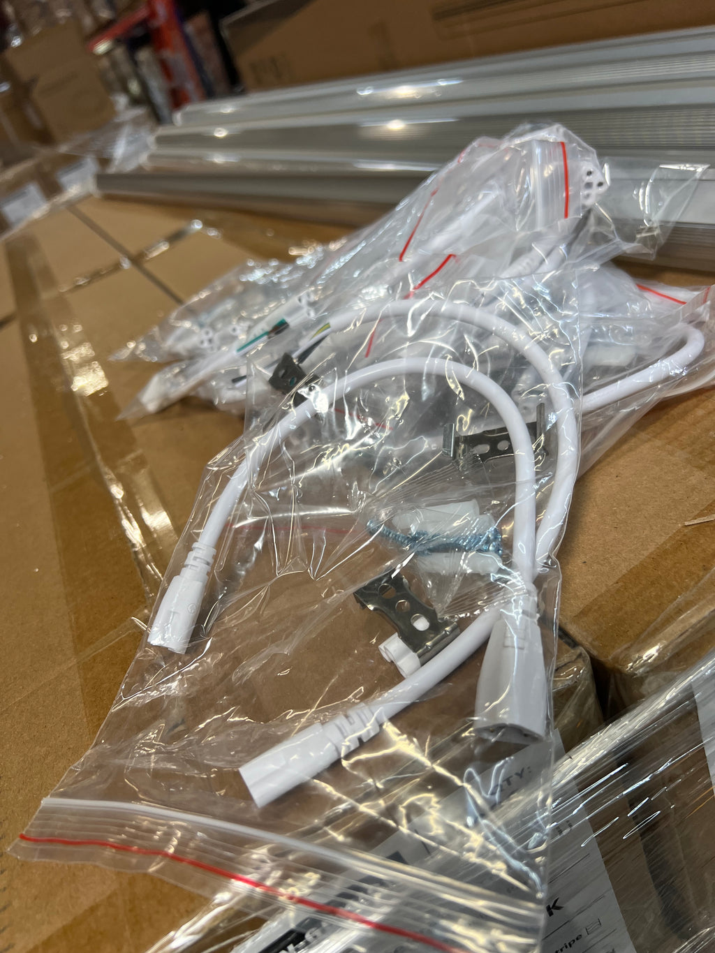 LED Integrated Tube Double LED Strip/5FT/ 36W/ 6500K/ Strip Cover-T8INT-5FT-36W-65K(S)
